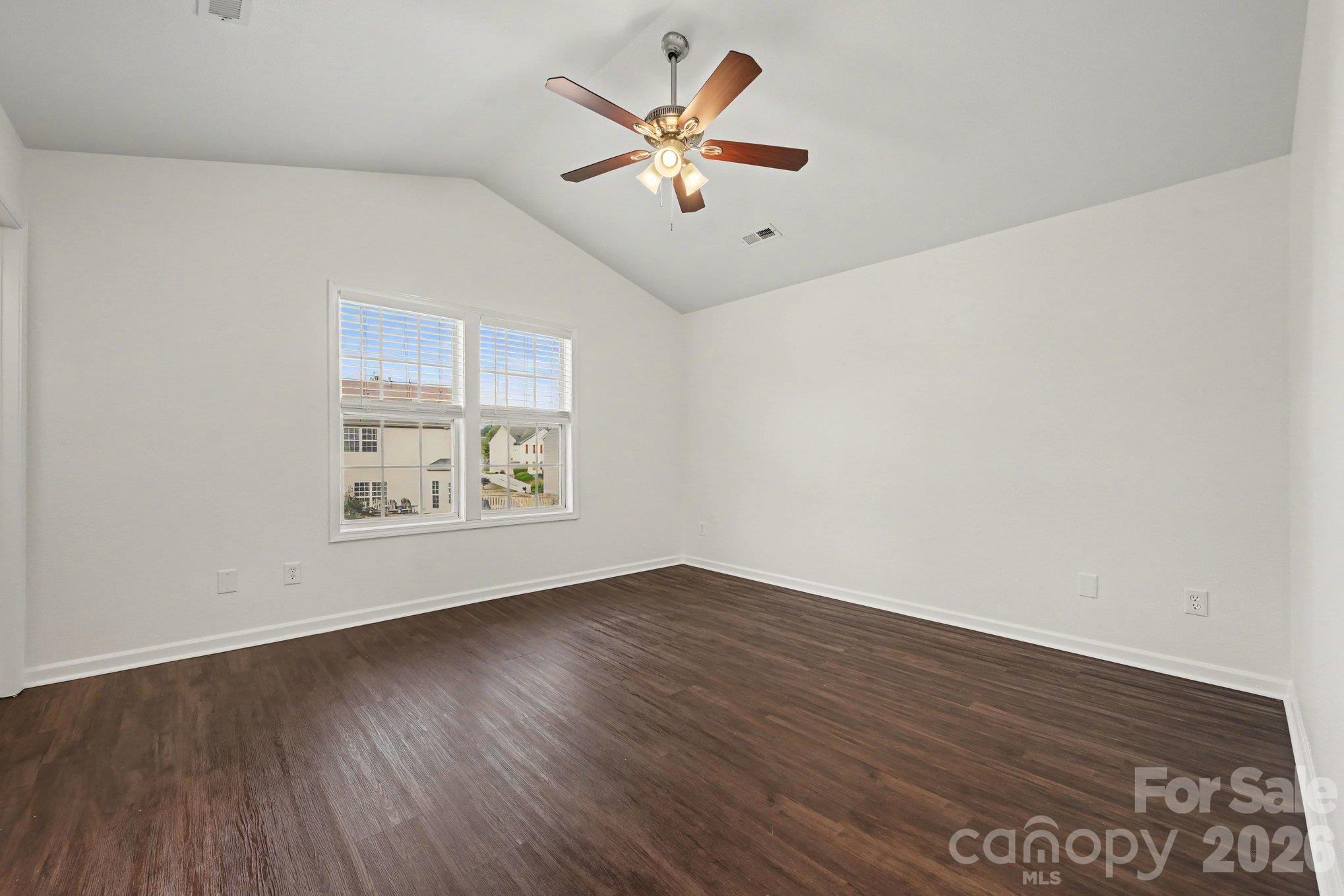 10502 Glory Meadow Court Property Photo 8