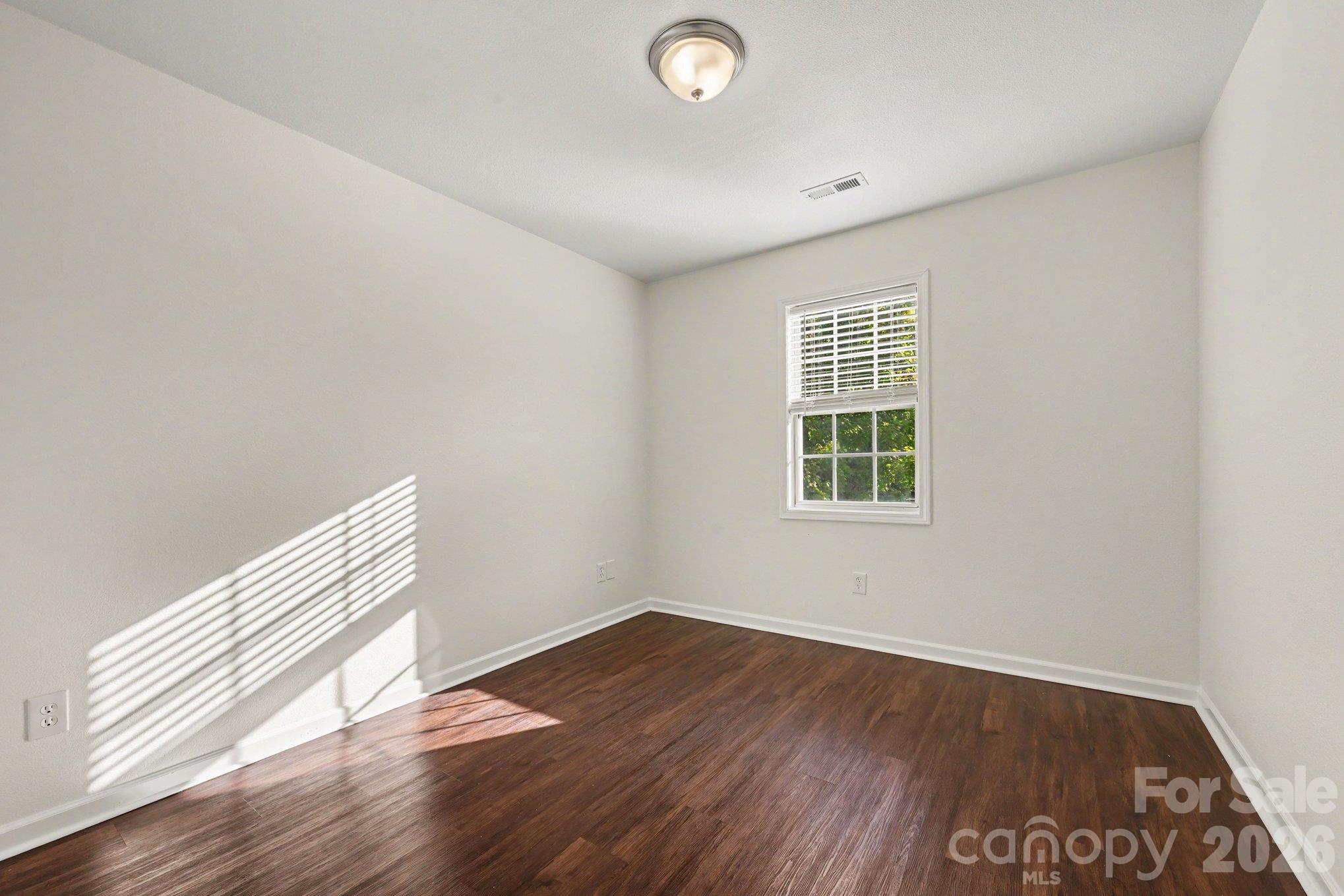 10502 Glory Meadow Court Property Photo 13