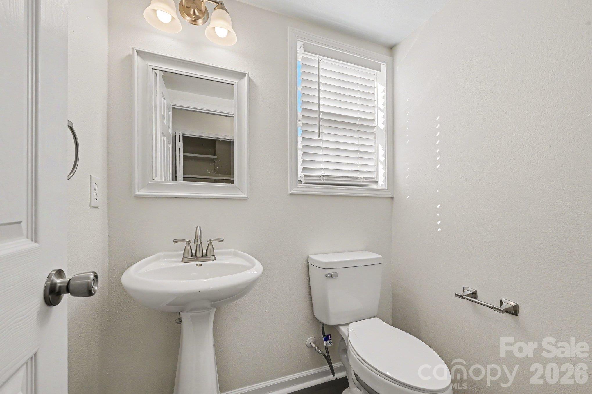 10502 Glory Meadow Court Property Photo 14