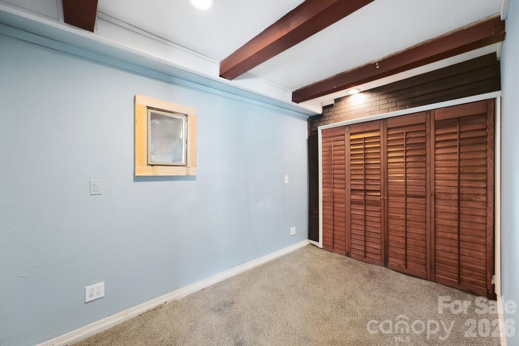 1942 Georgia Road Property Photo 11