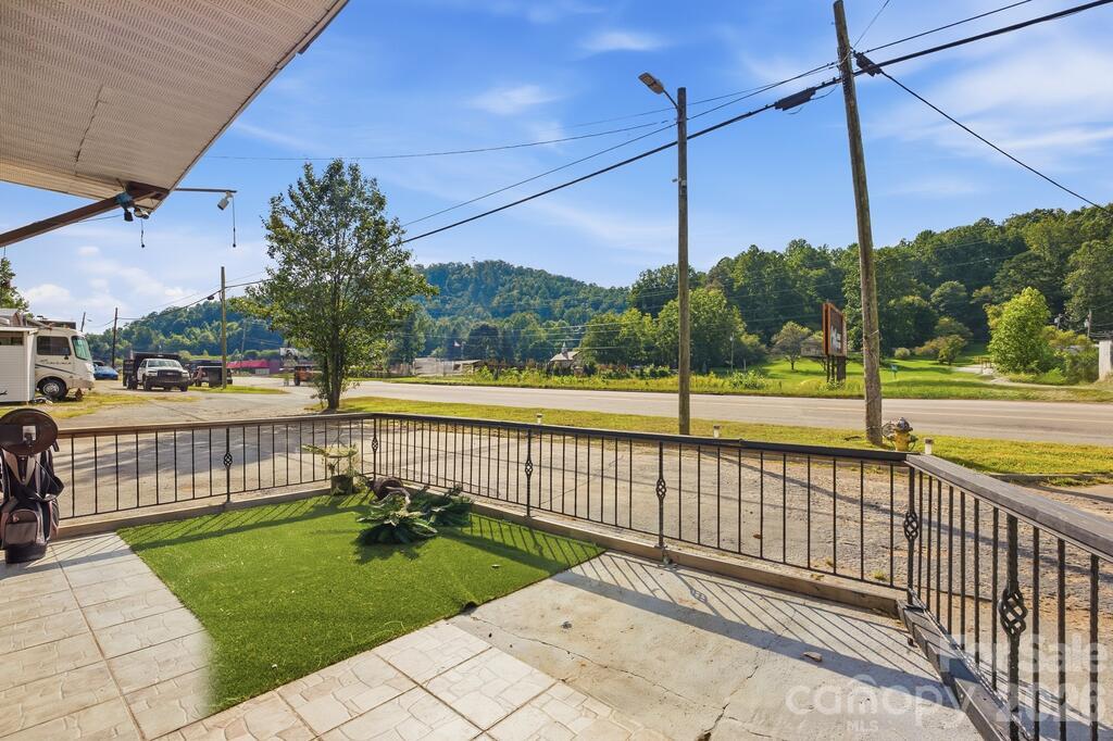 1942 Georgia Road Property Photo 18
