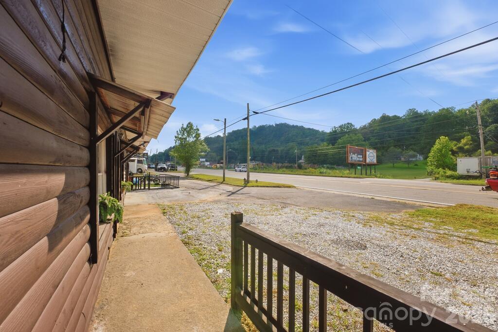 1942 Georgia Road Property Photo 19