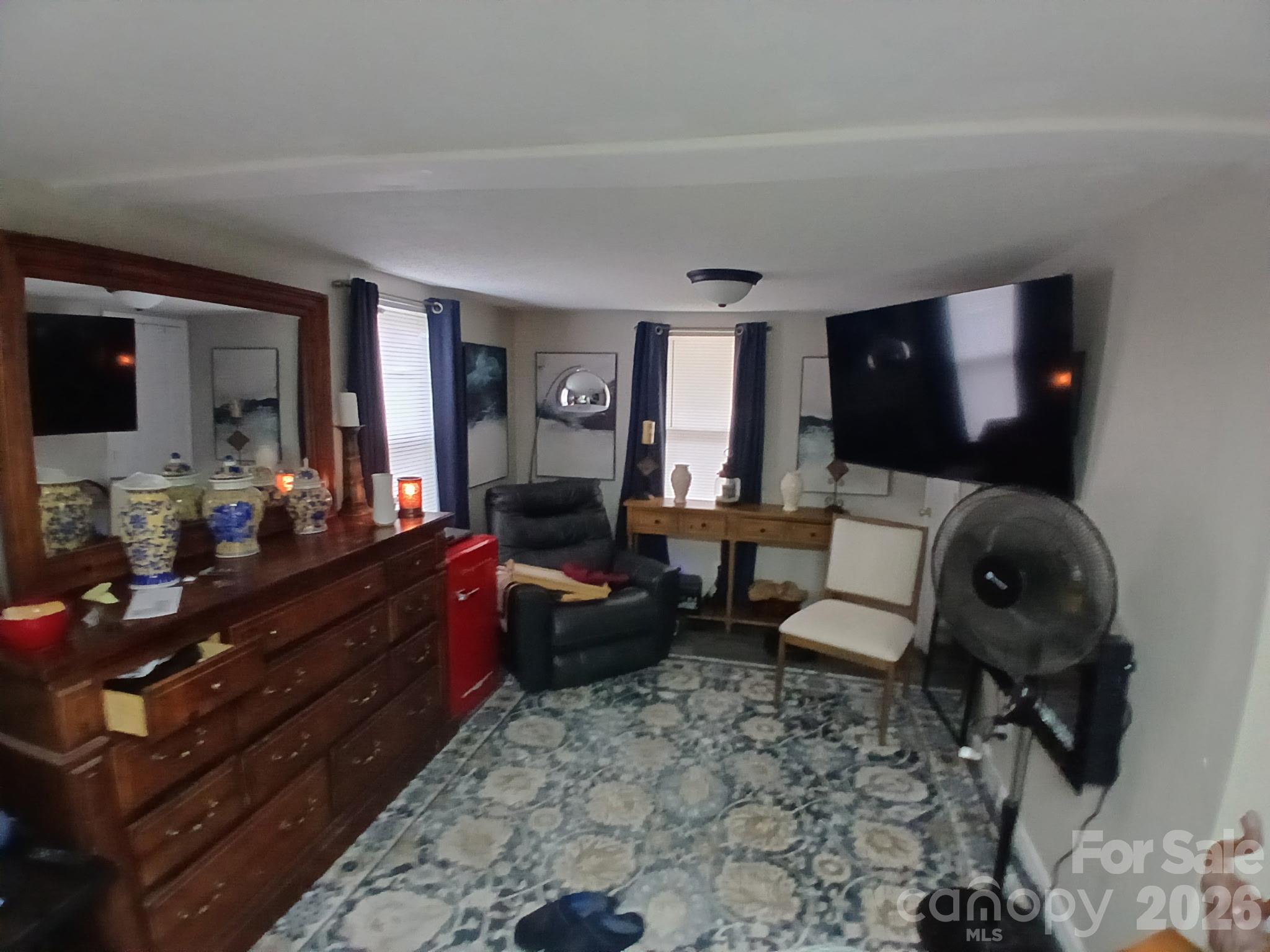 115 S Davis Street Property Photo 12