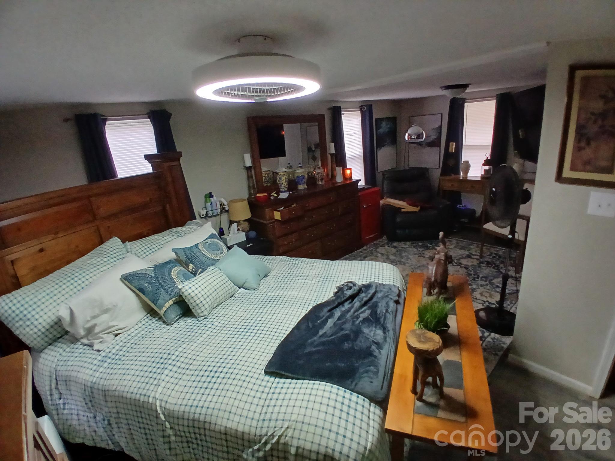 115 S Davis Street Property Photo 18