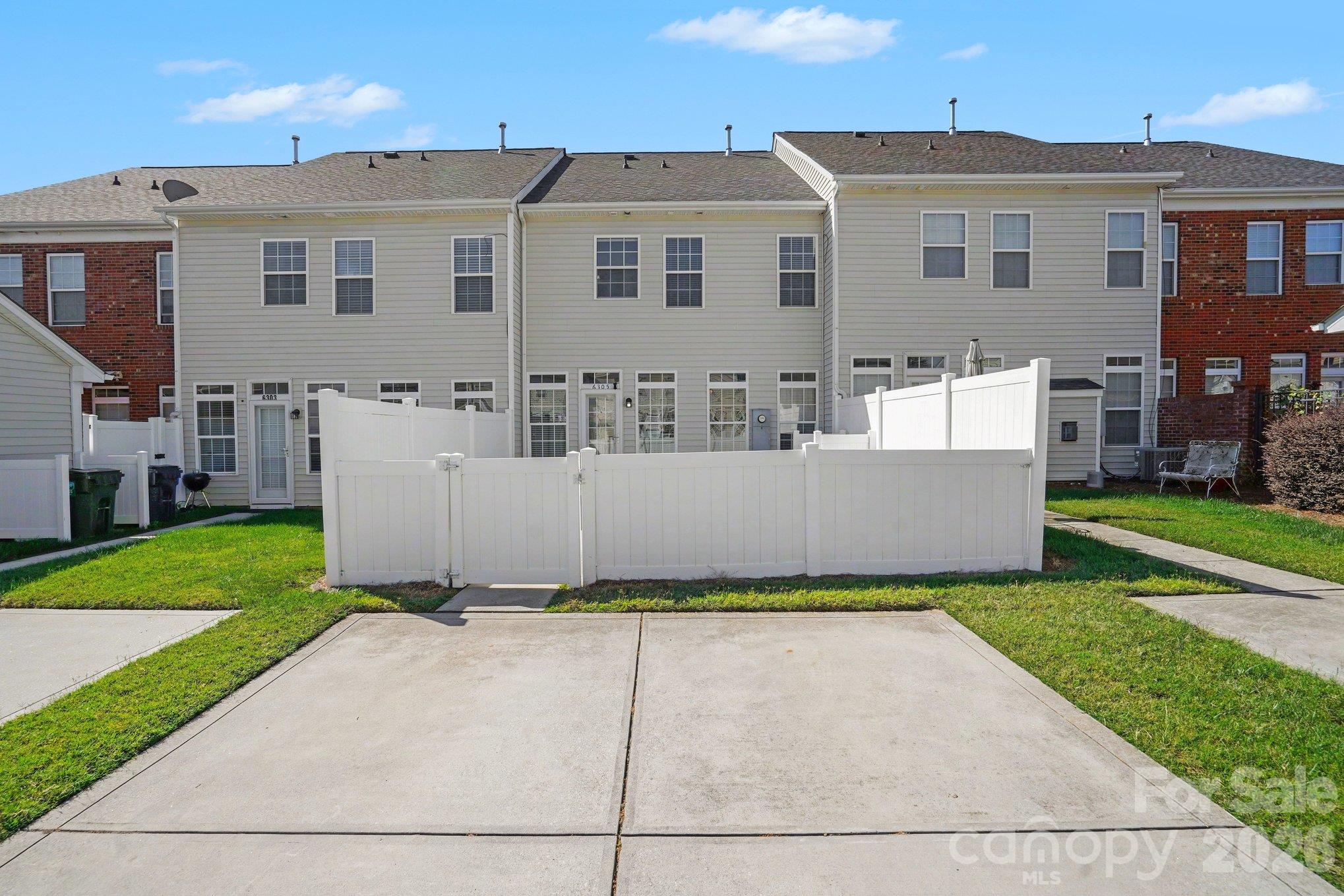 6305 Margaret Court Property Photo 28