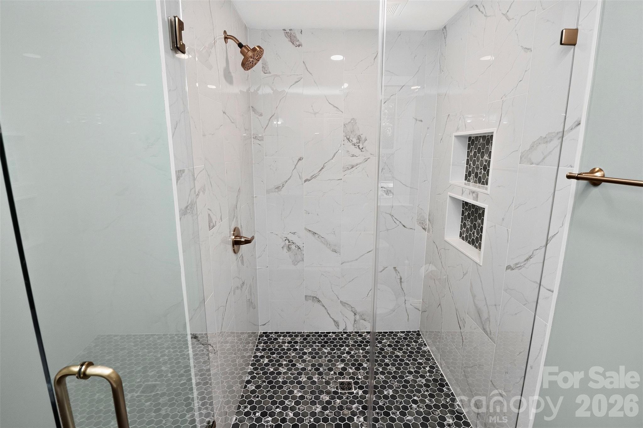 9915 Ridgemore Drive Property Photo 19