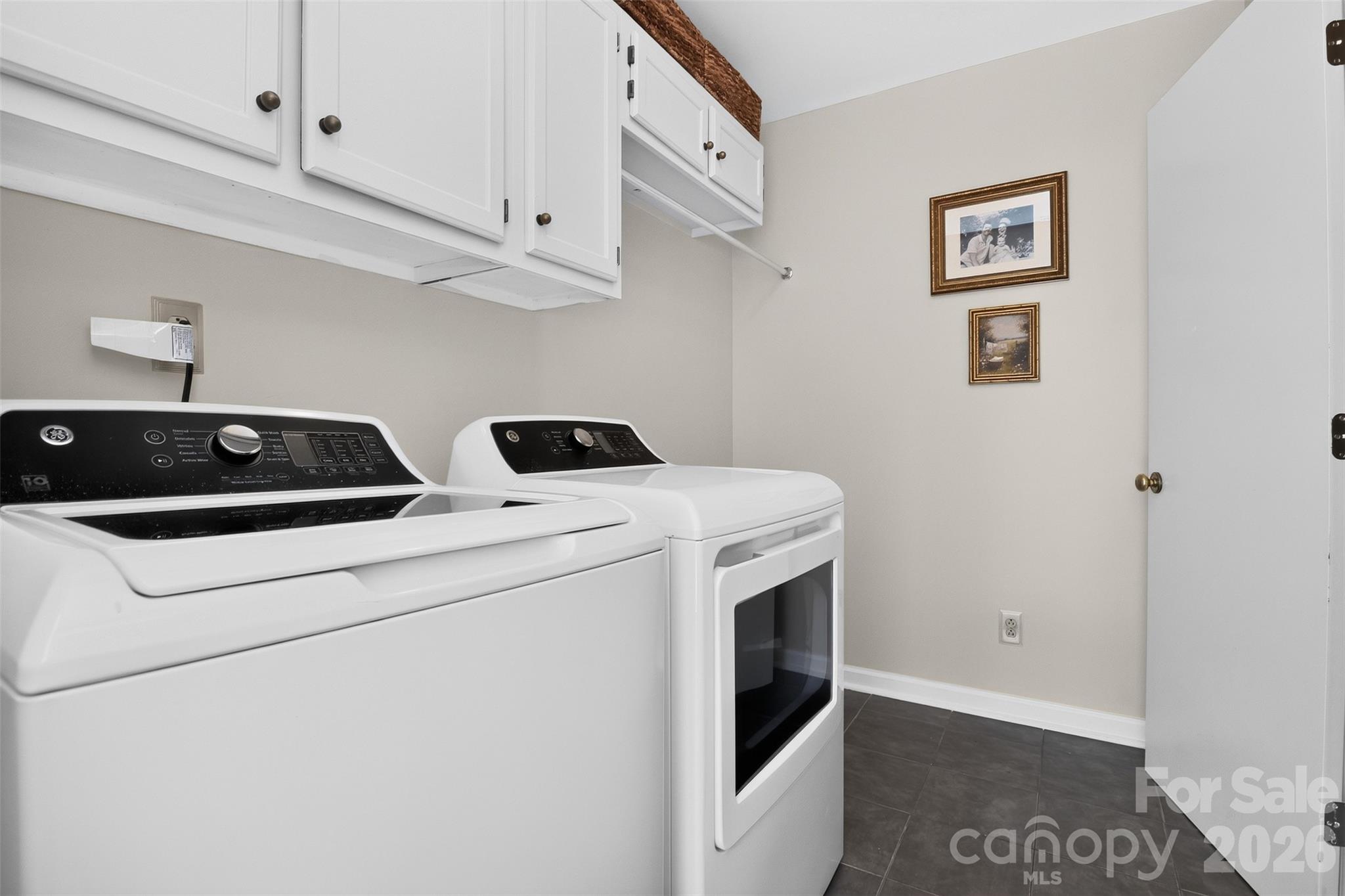 9915 Ridgemore Drive Property Photo 28