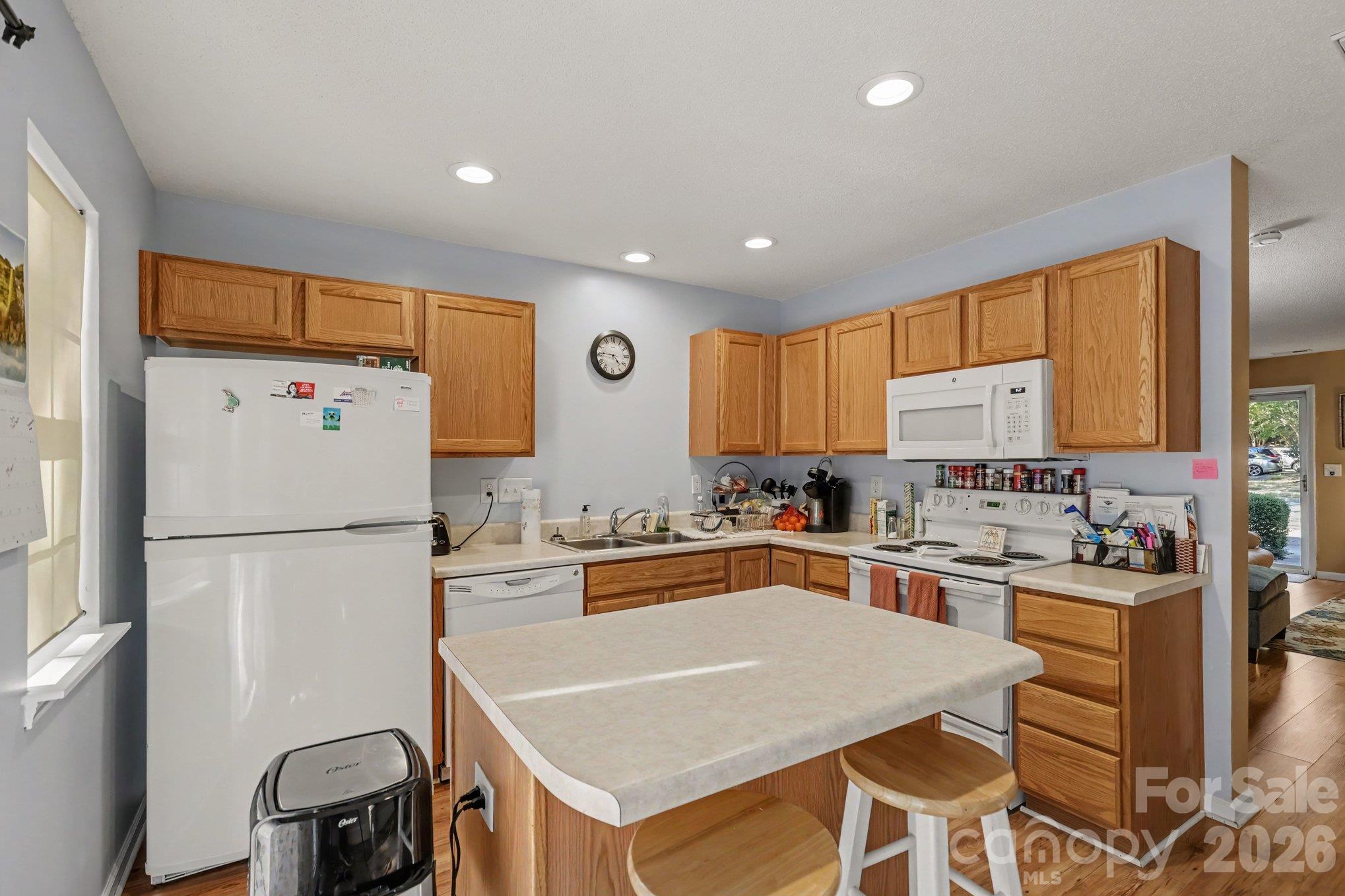 12732 Hennigan Place Lane Property Photo 15