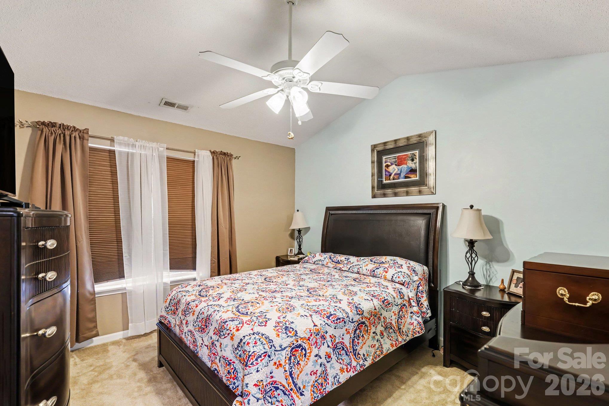 12732 Hennigan Place Lane Property Photo 27
