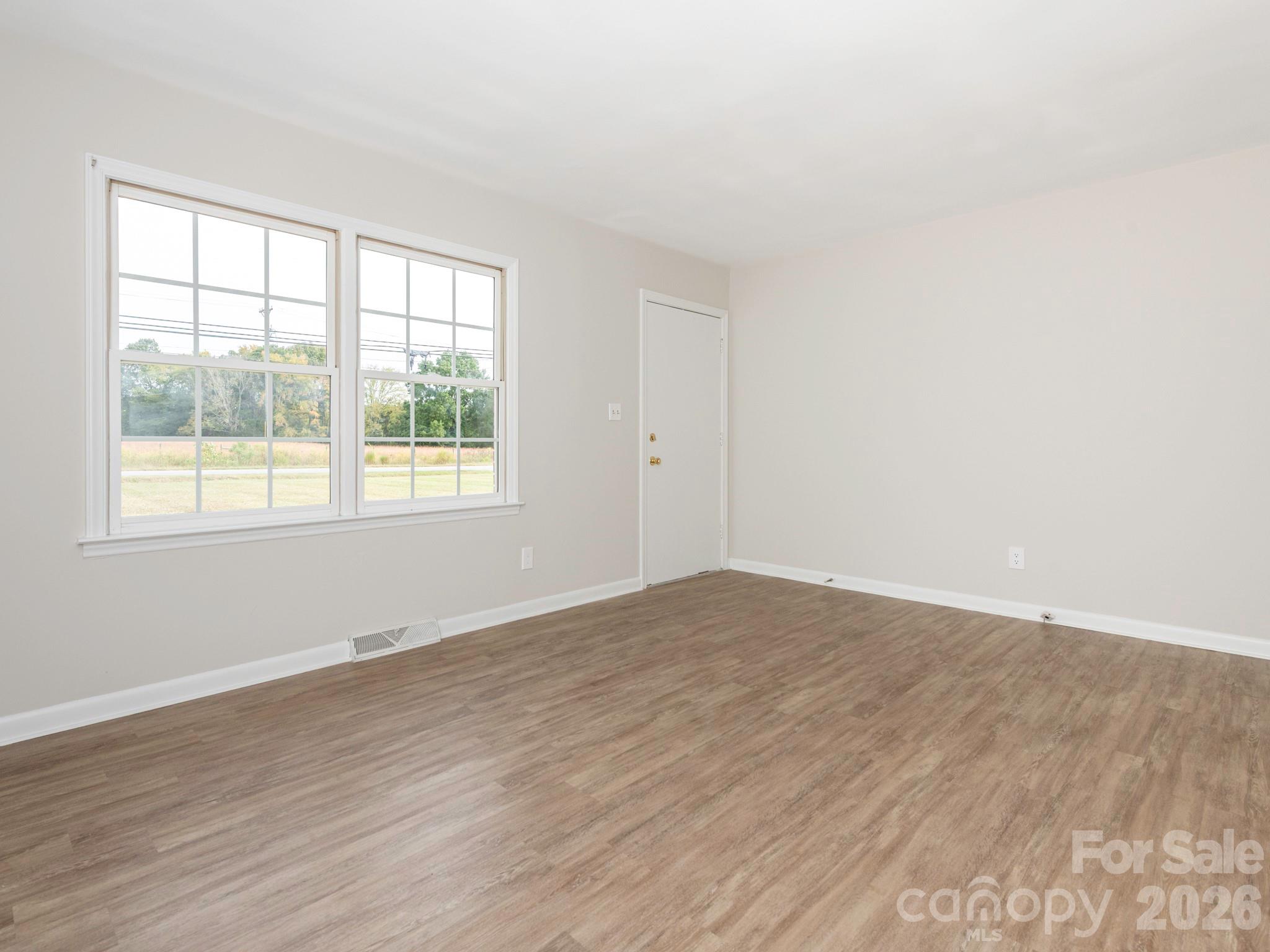 4305 Weddington Road Property Photo 6