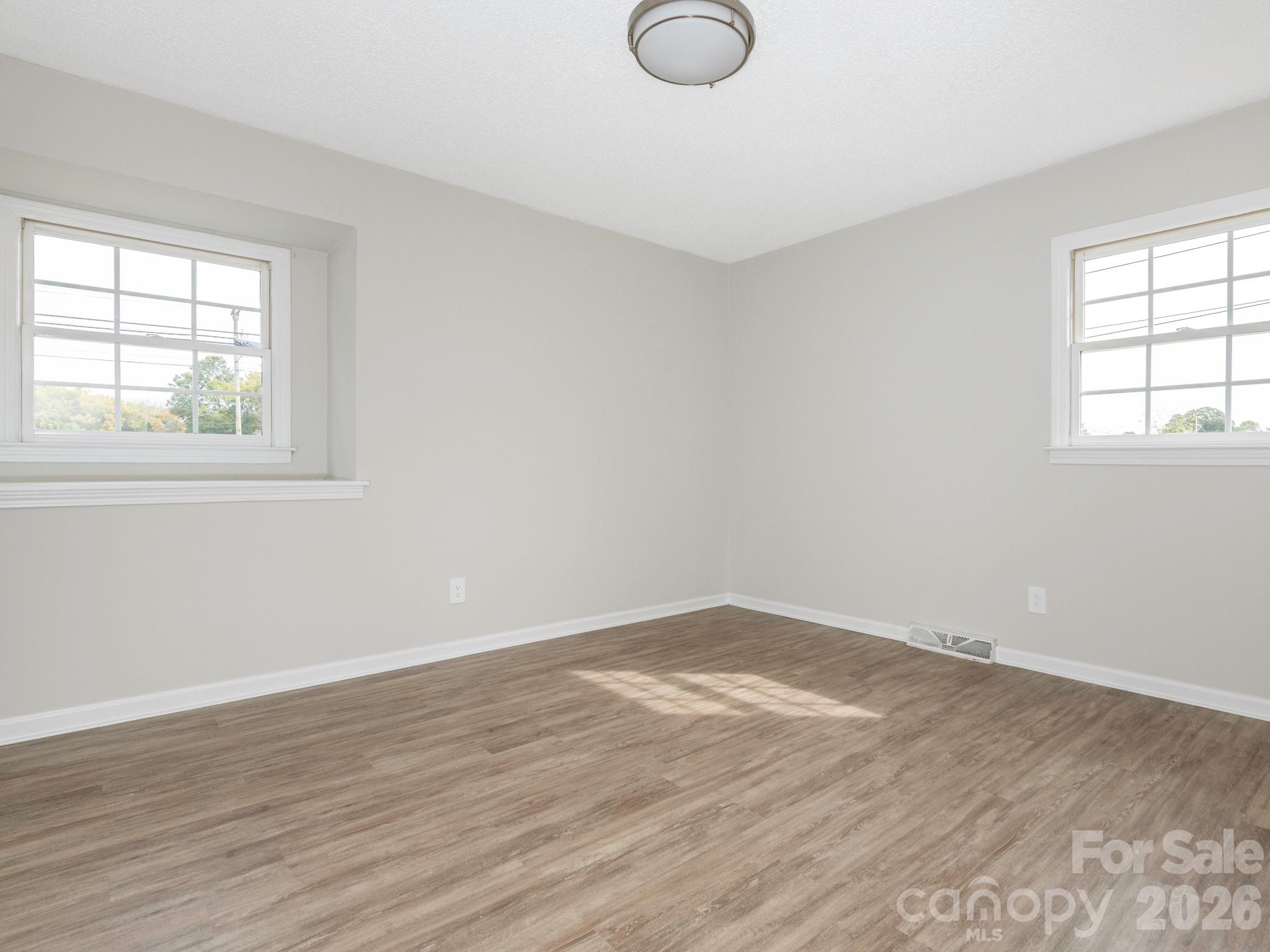 4305 Weddington Road Property Photo 10