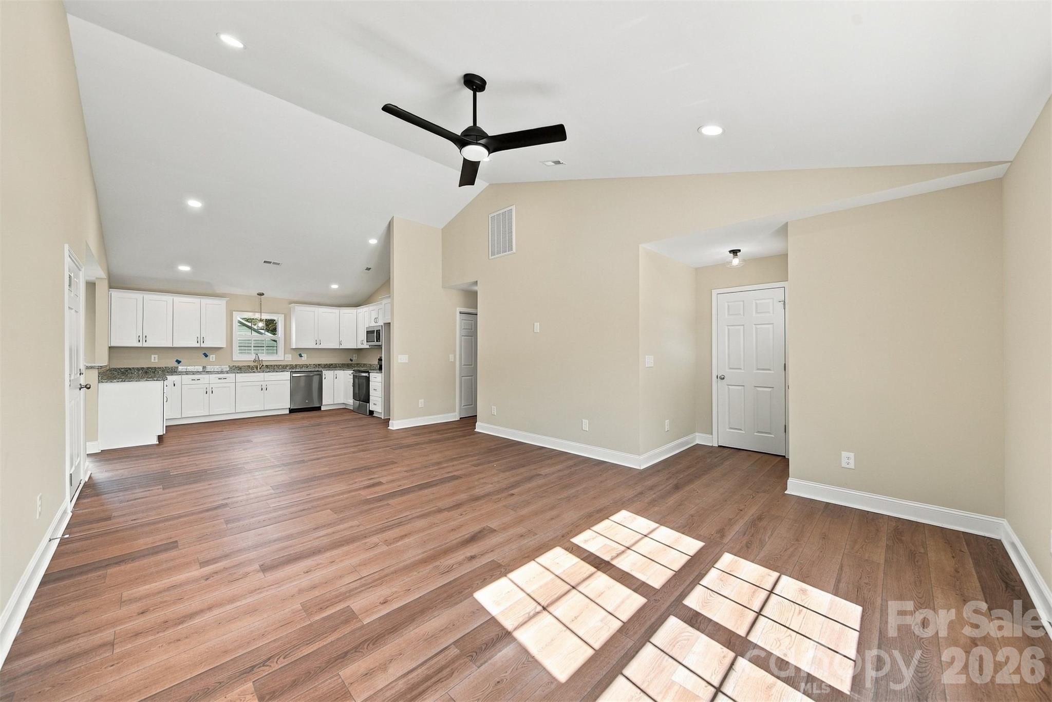 220 Abee Street Property Photo 6