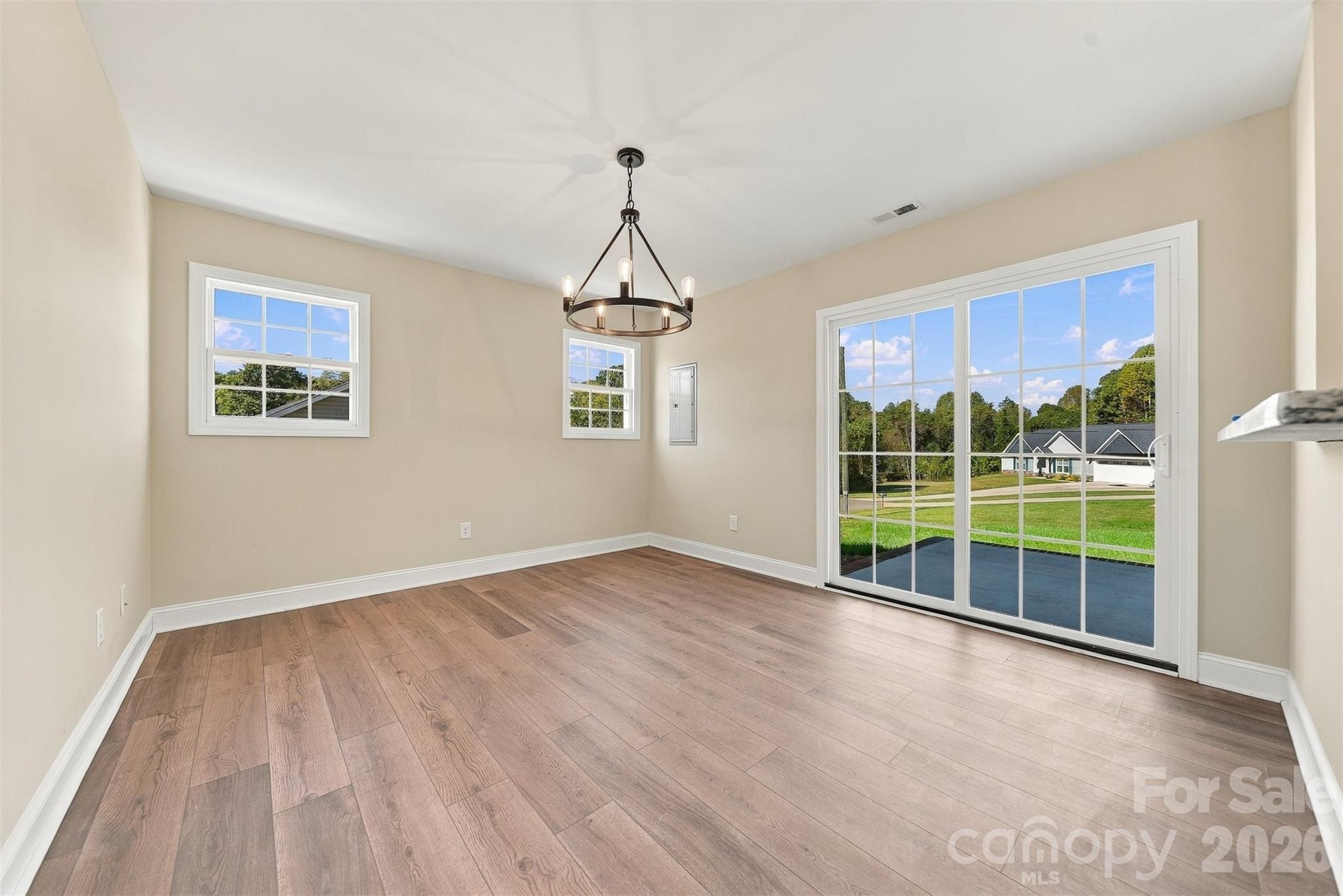 220 Abee Street Property Photo 10