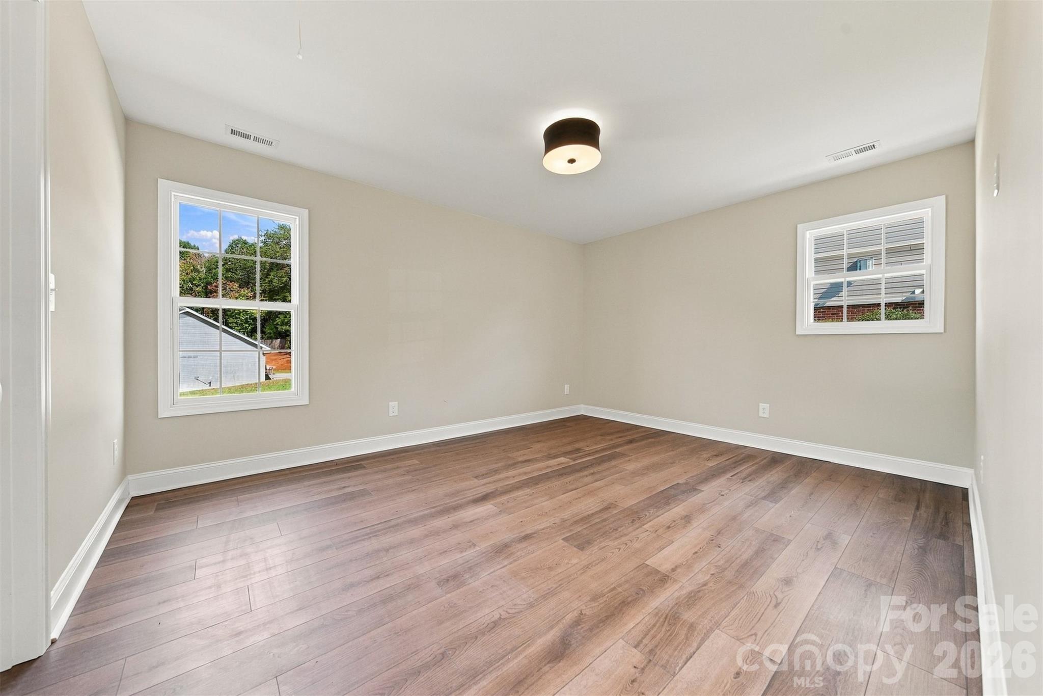 220 Abee Street Property Photo 13