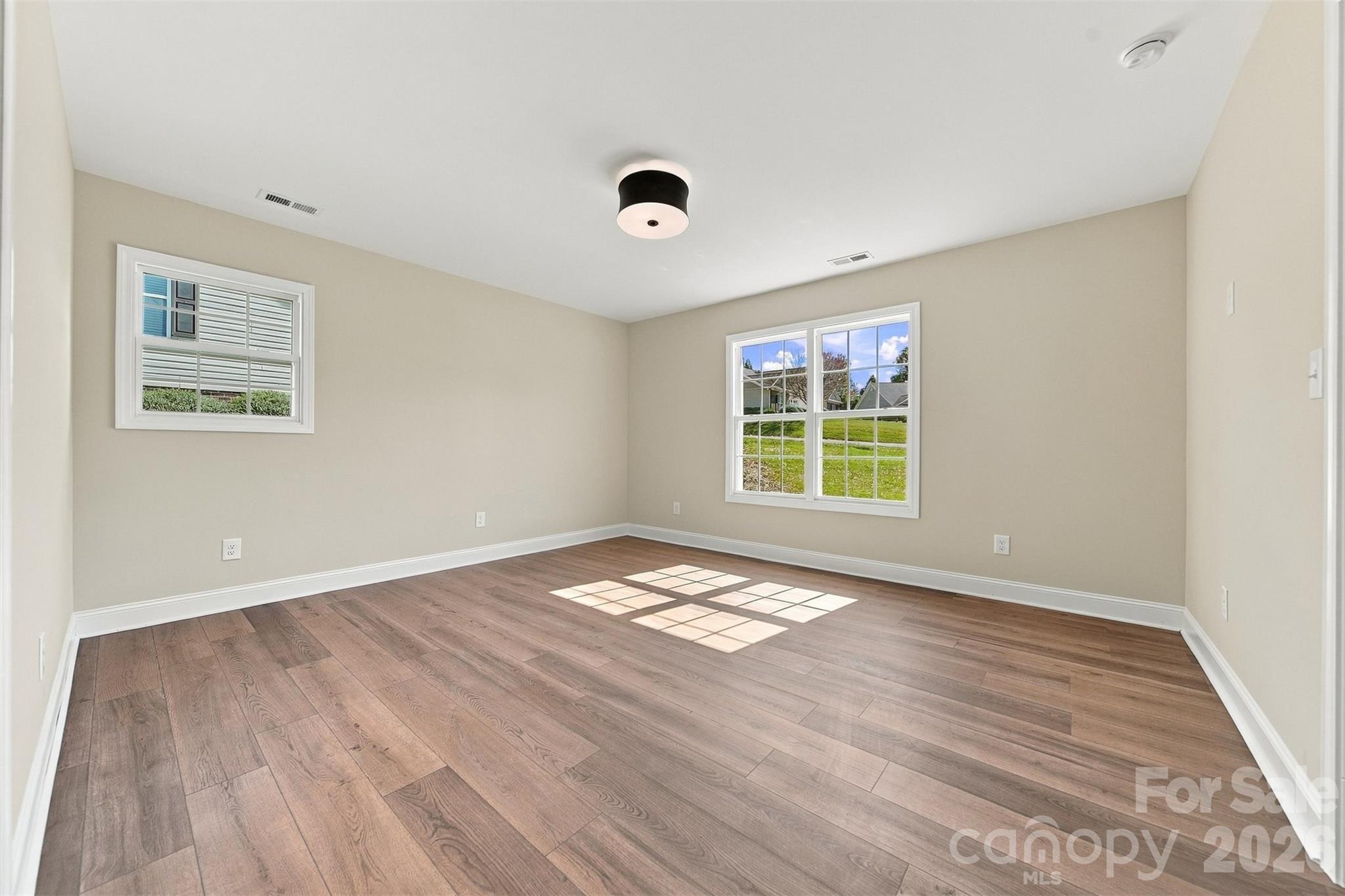 220 Abee Street Property Photo 17