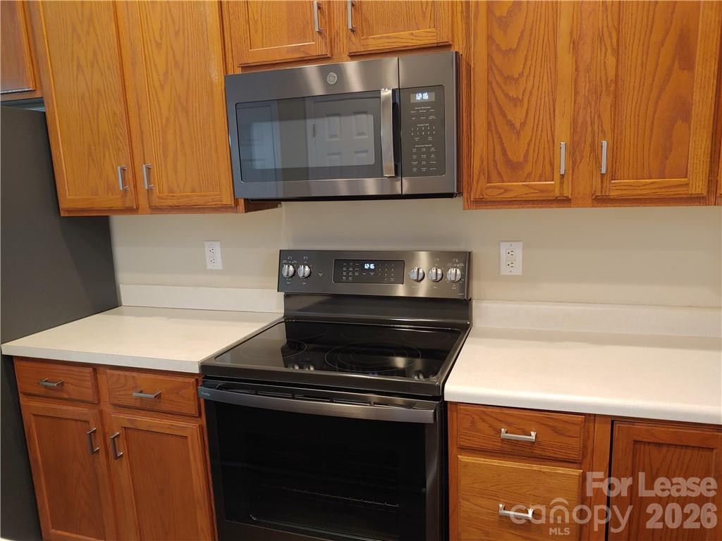 3736 Marbury Road Property Photo 10