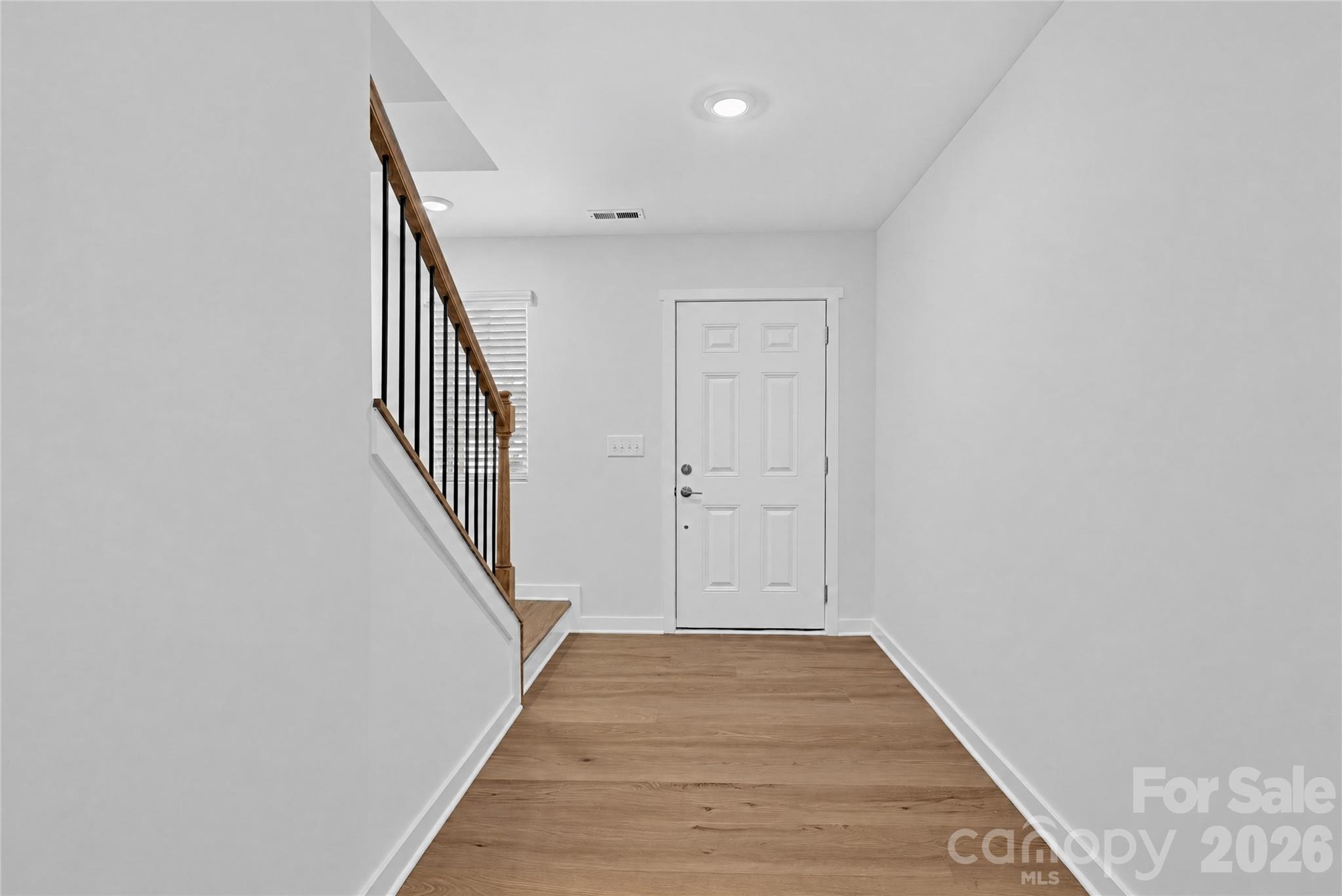 625 Hot Springs Drive 225 Property Photo 3