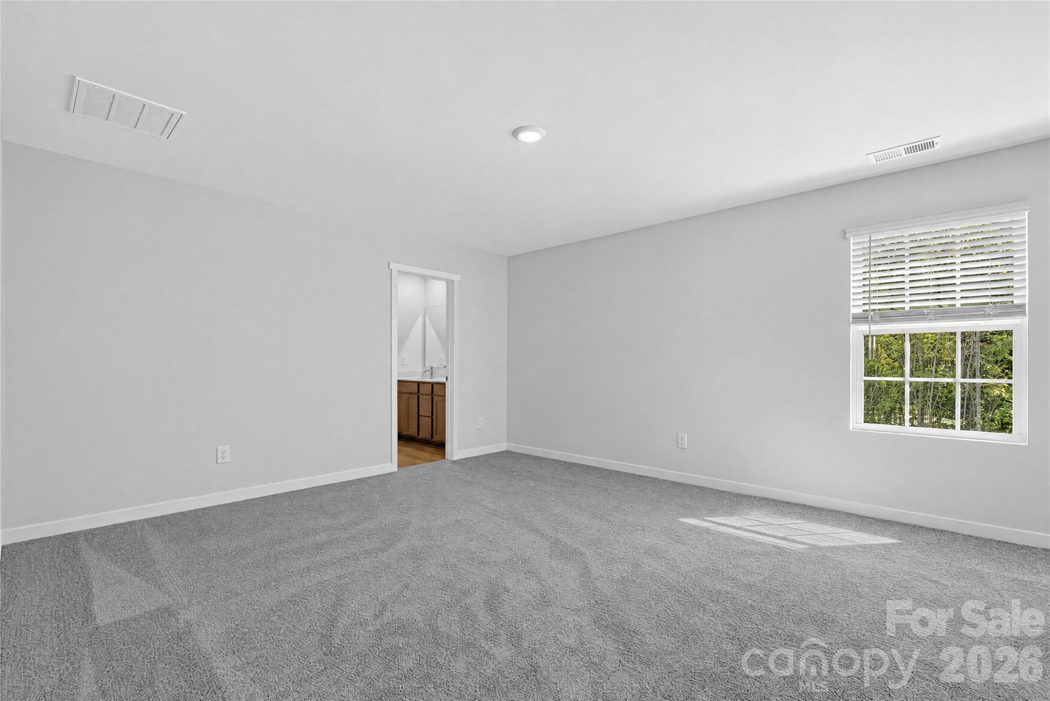 625 Hot Springs Drive 225 Property Photo 10