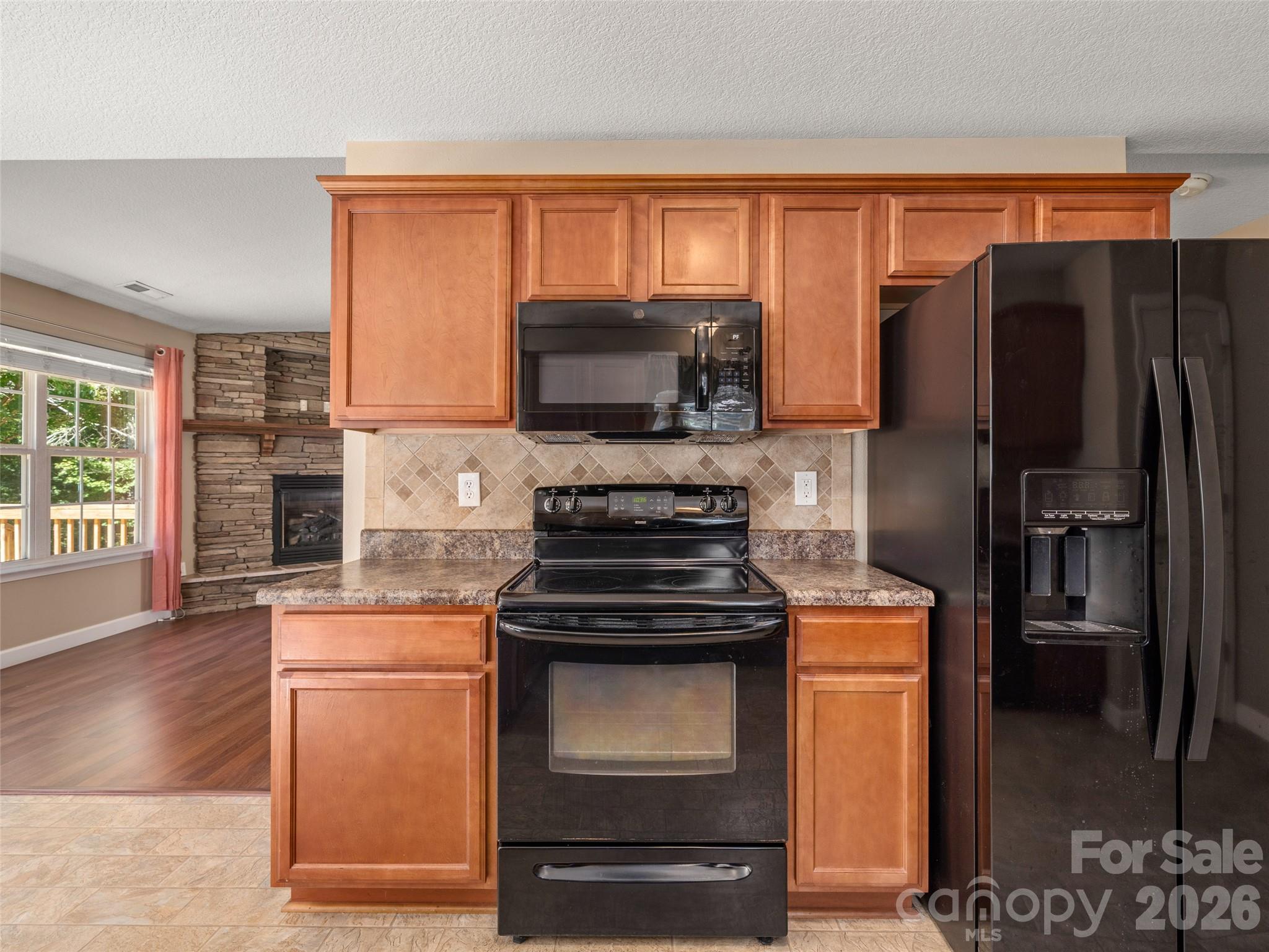 202 Hondah Road Property Photo 11