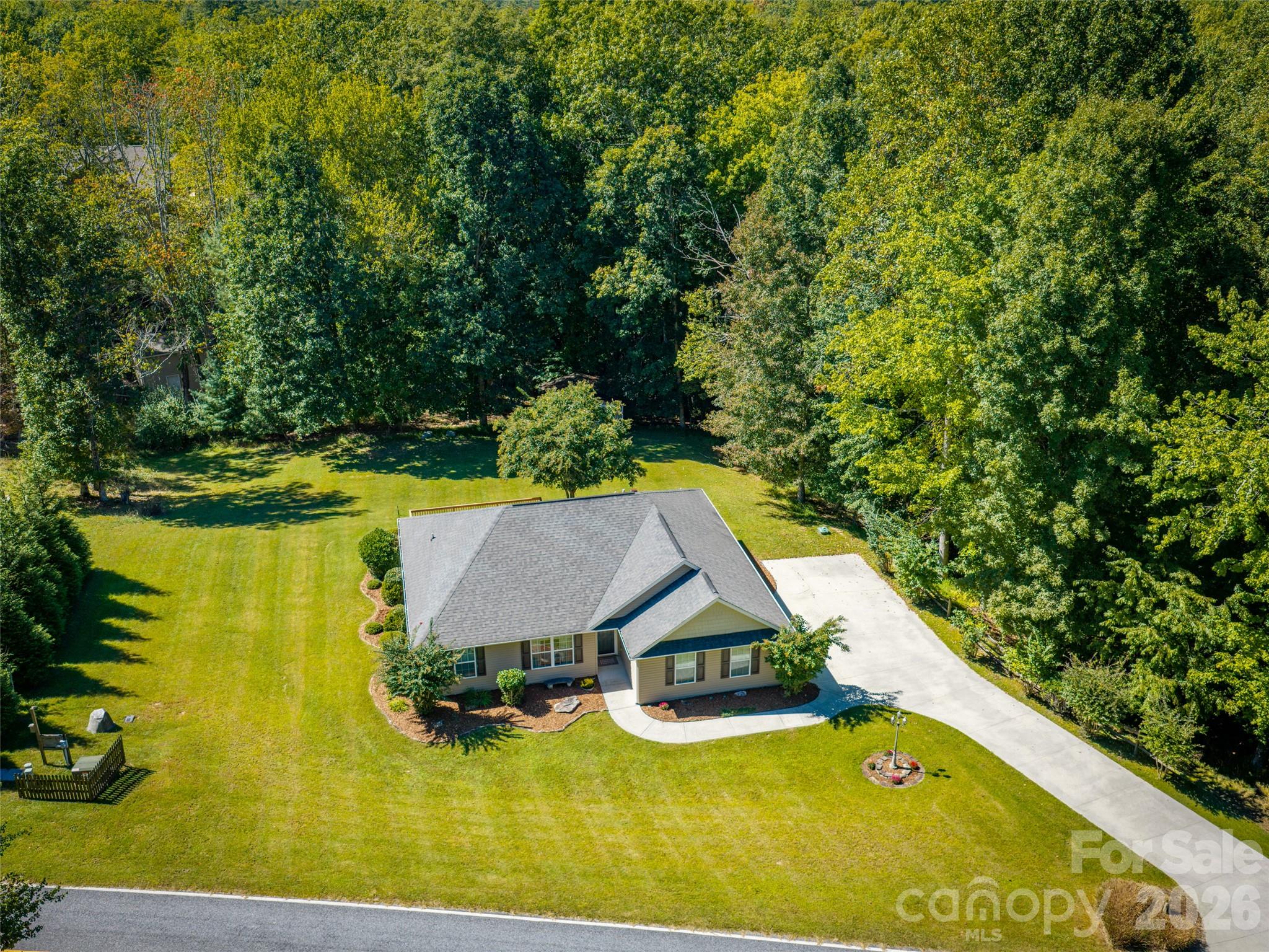 202 Hondah Road Property Photo 37
