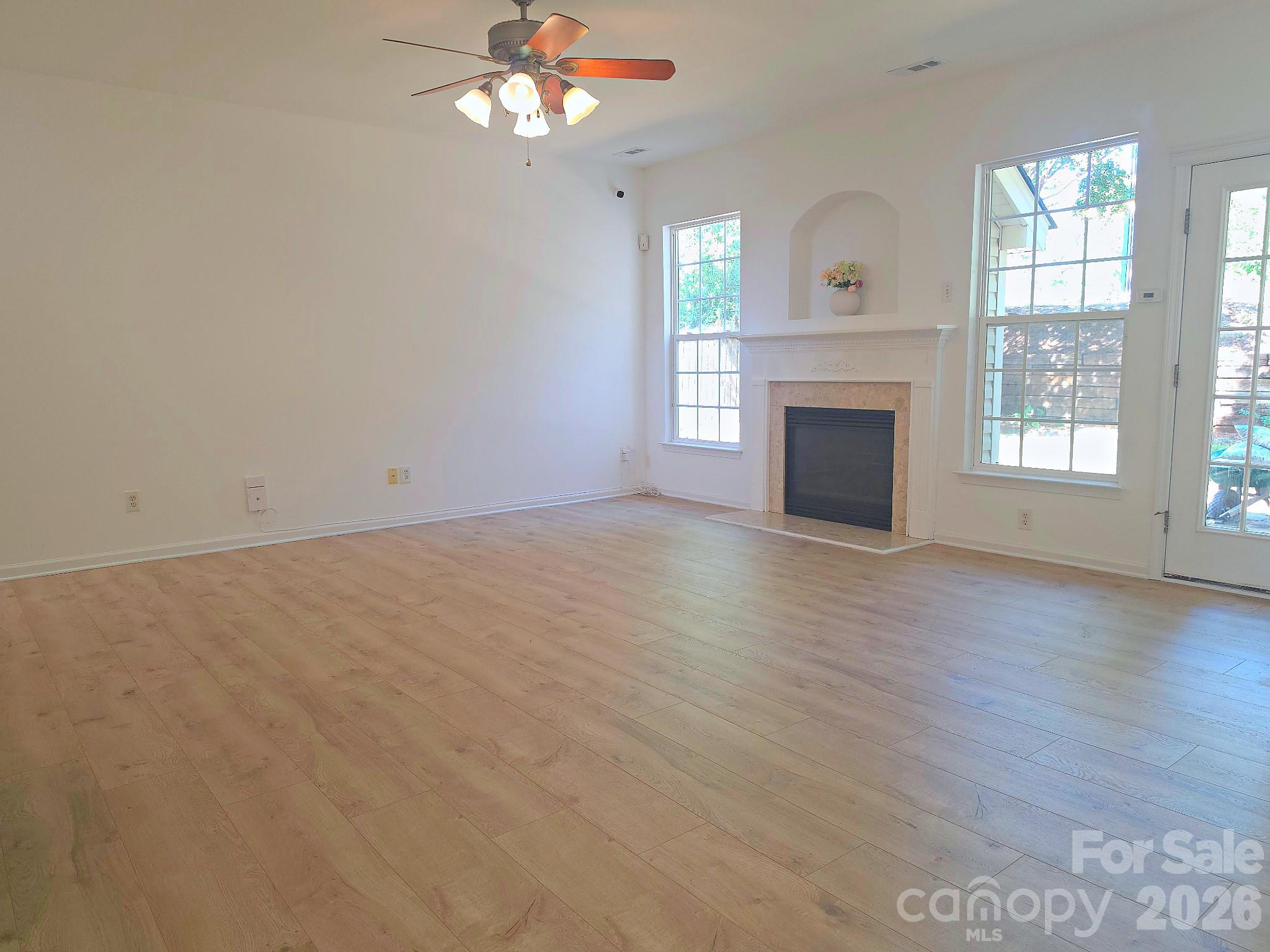 5708 Falls Ridge Lane Property Photo 7