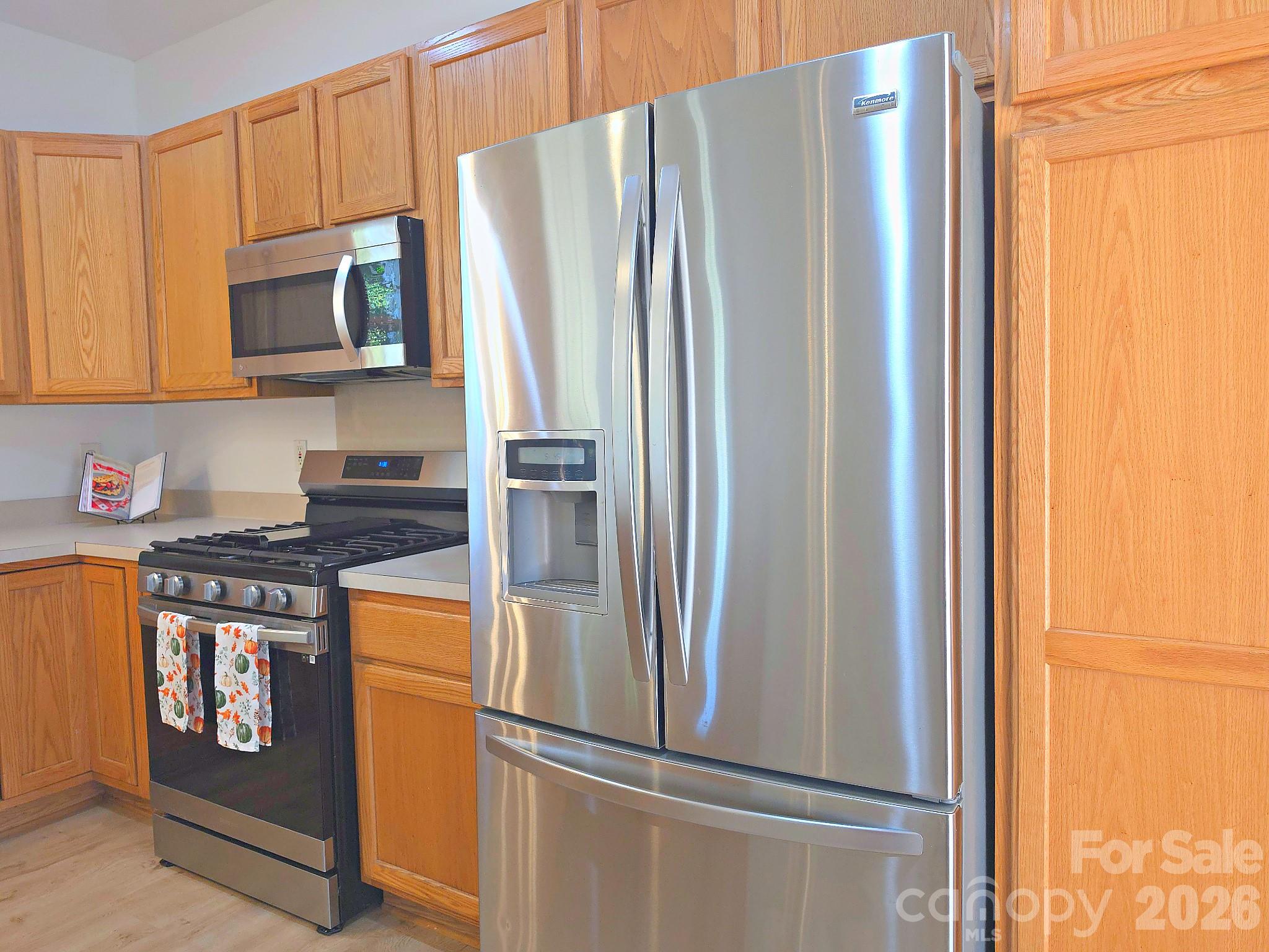 5708 Falls Ridge Lane Property Photo 18