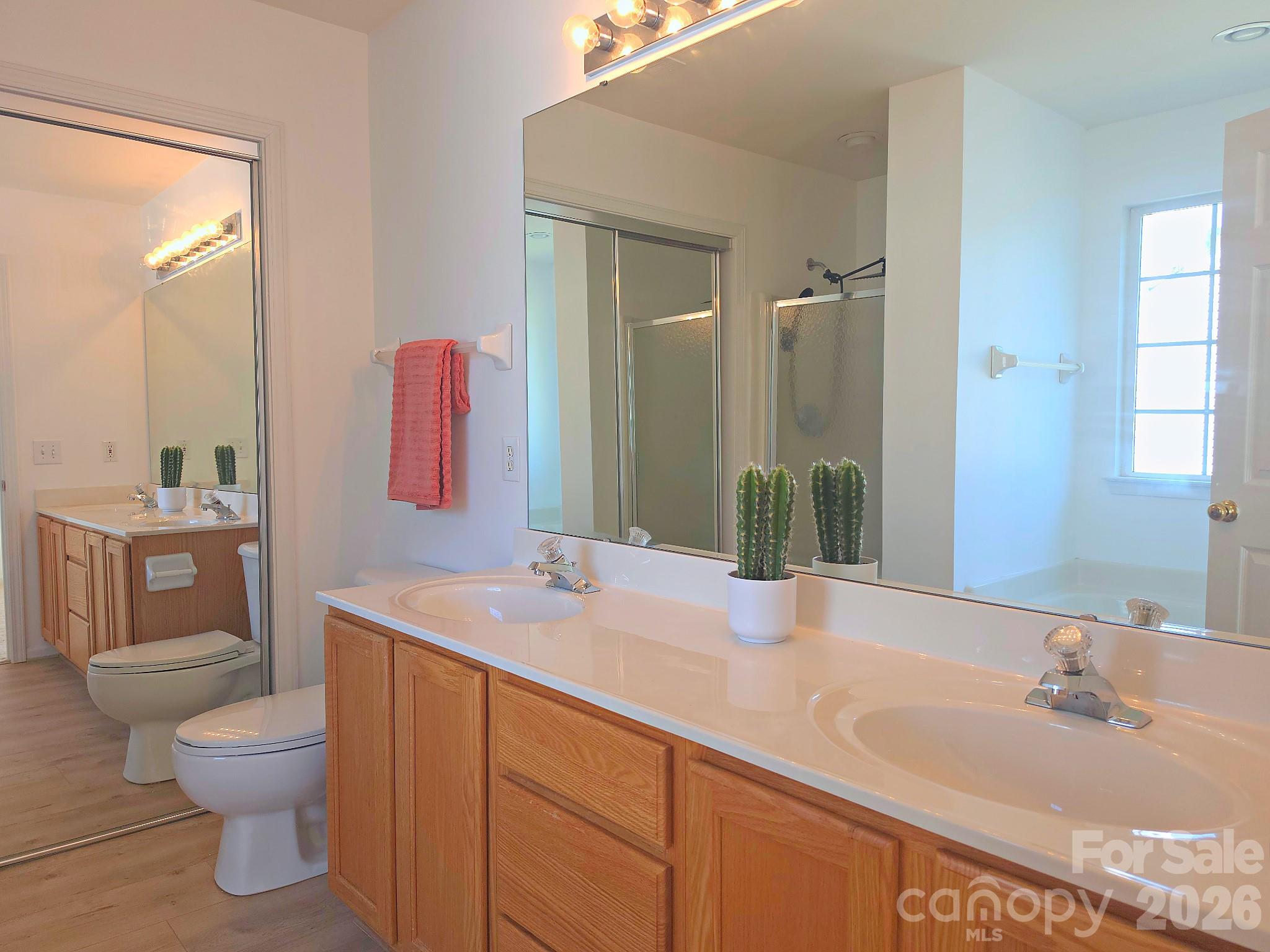 5708 Falls Ridge Lane Property Photo 27