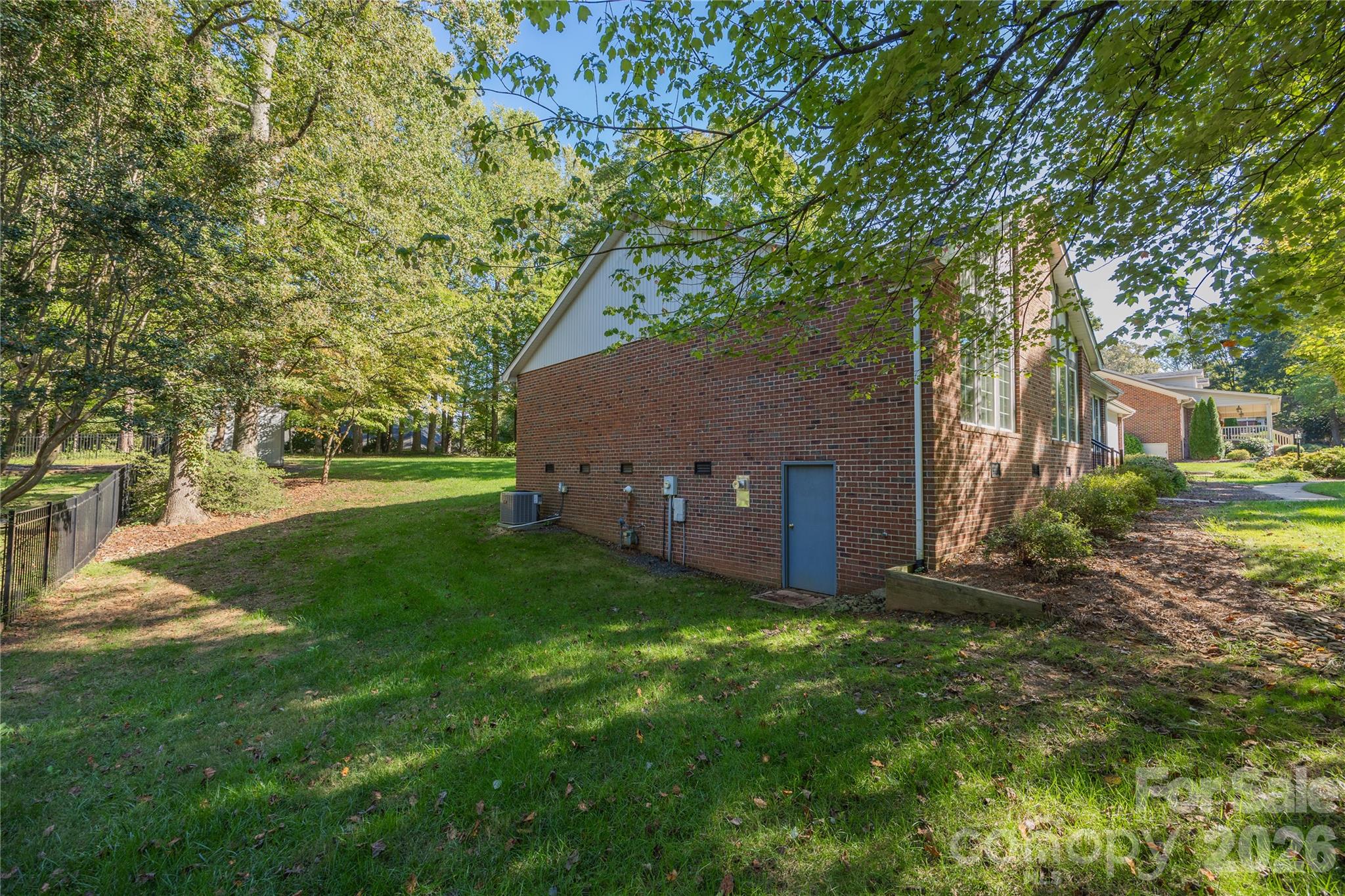 671 Brown Trail 36 Property Photo 44