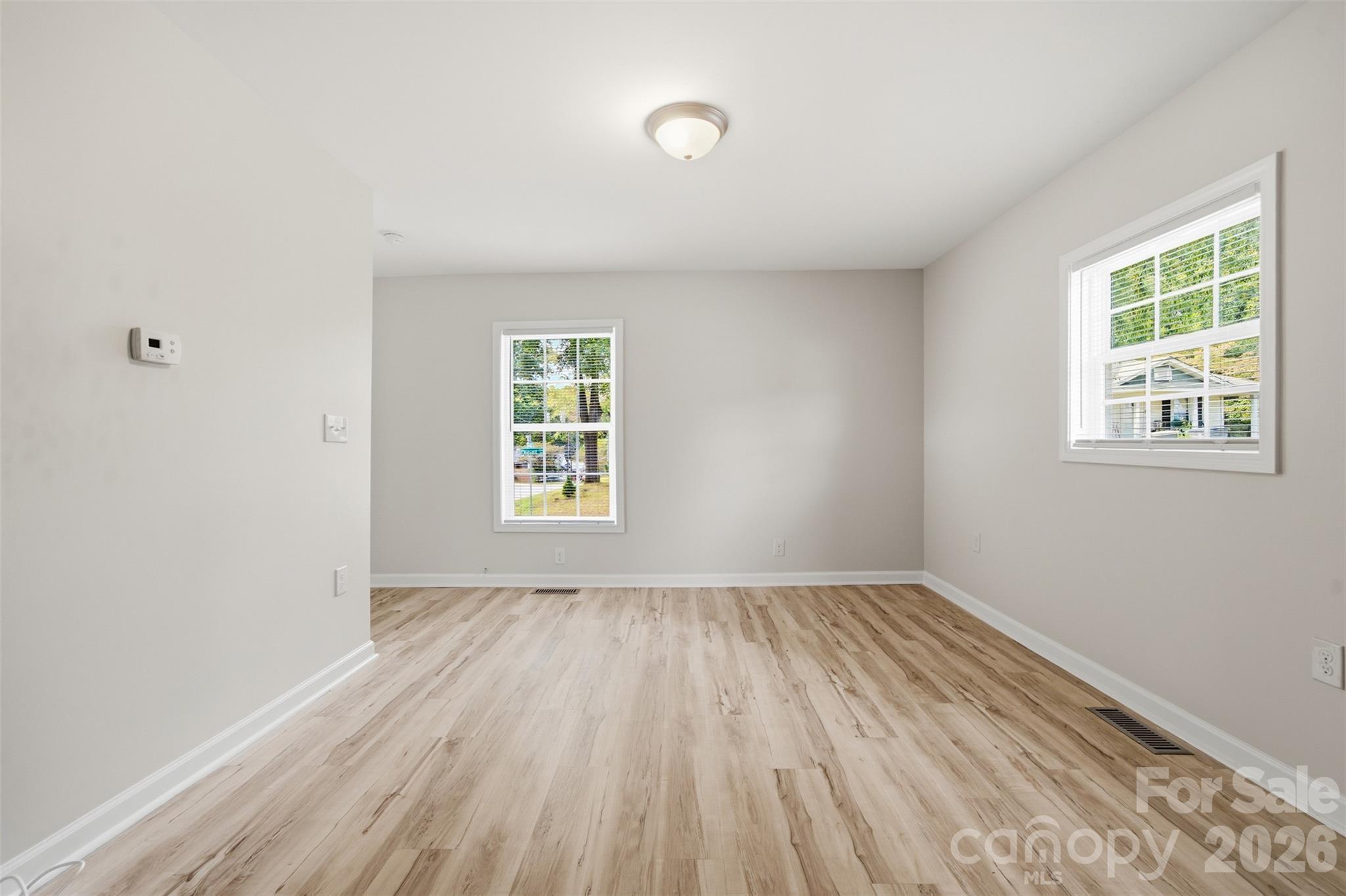 413 Pleasant Avenue Property Photo 4