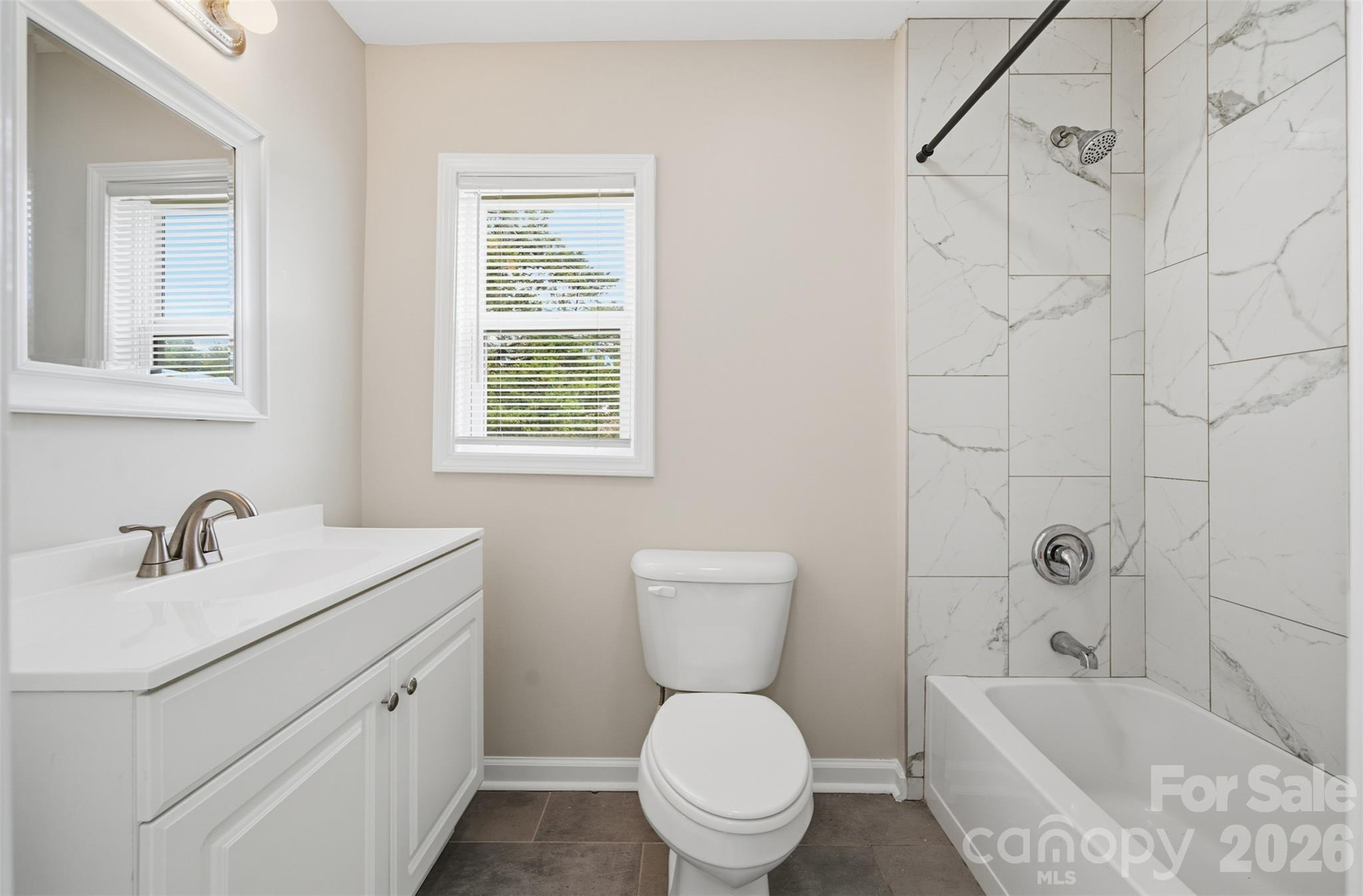 413 Pleasant Avenue Property Photo 12