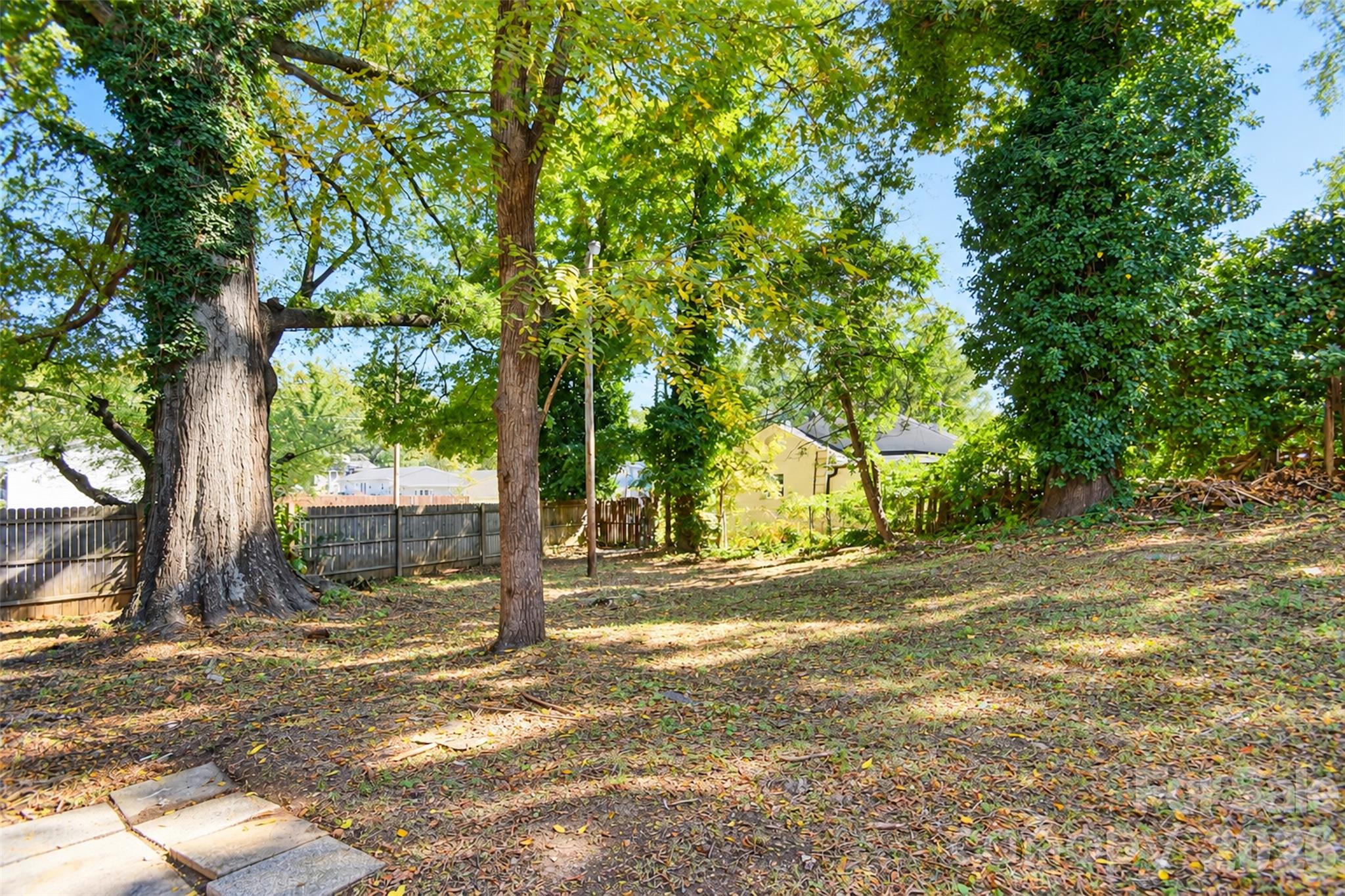 322 Salisbury Road Property Photo 30