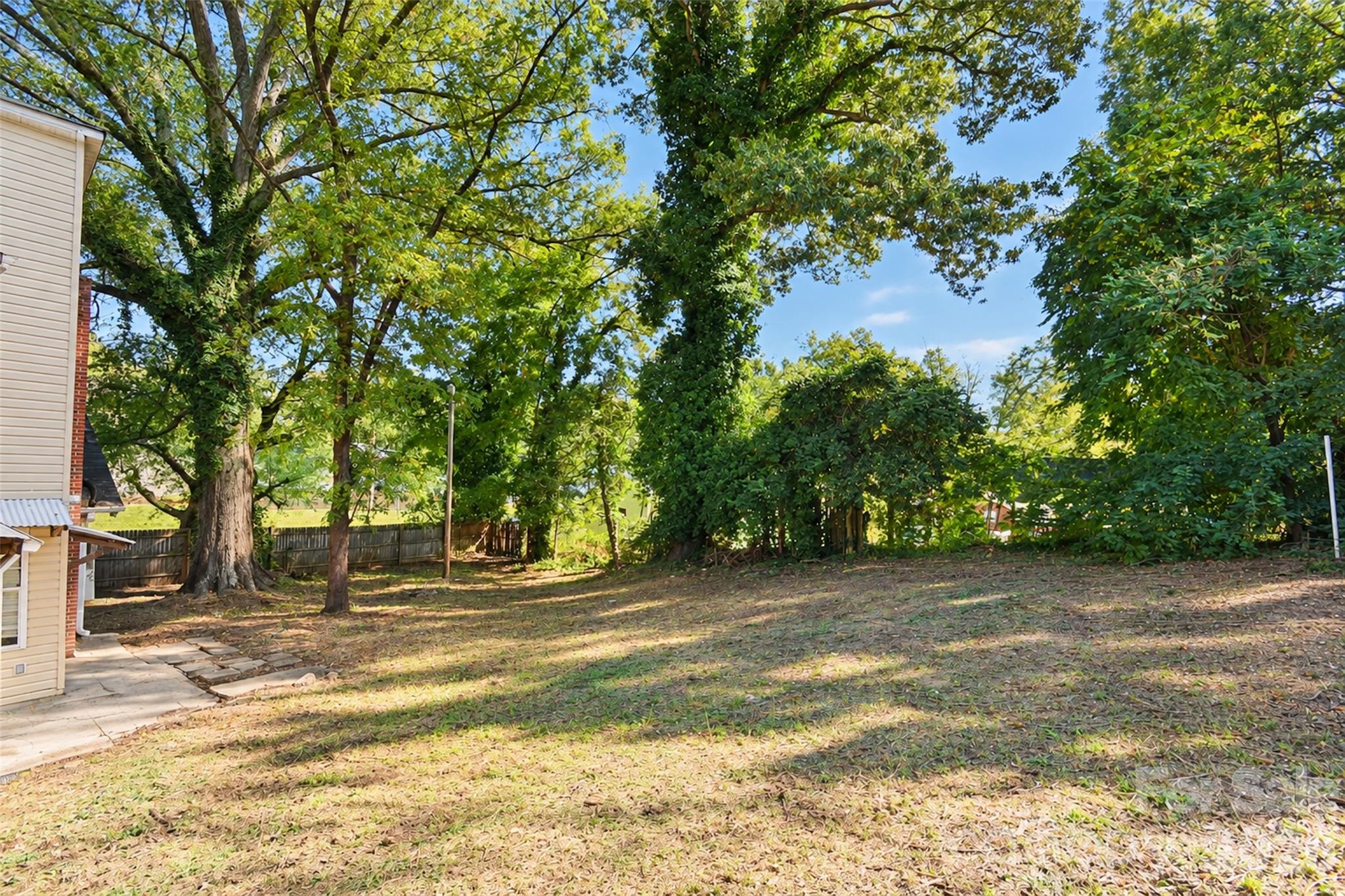 322 Salisbury Road Property Photo 33