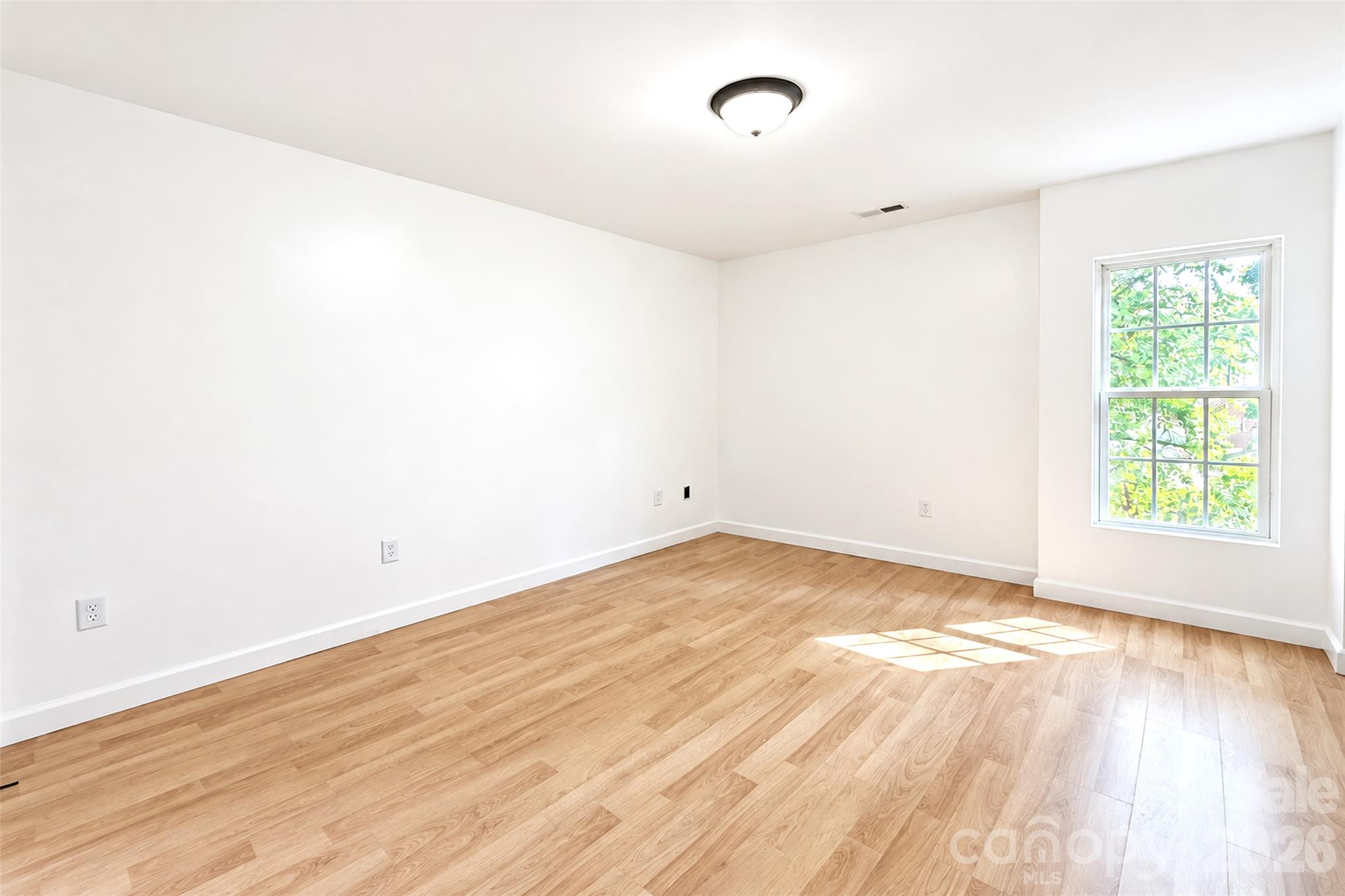 322 Salisbury Road Property Photo 43