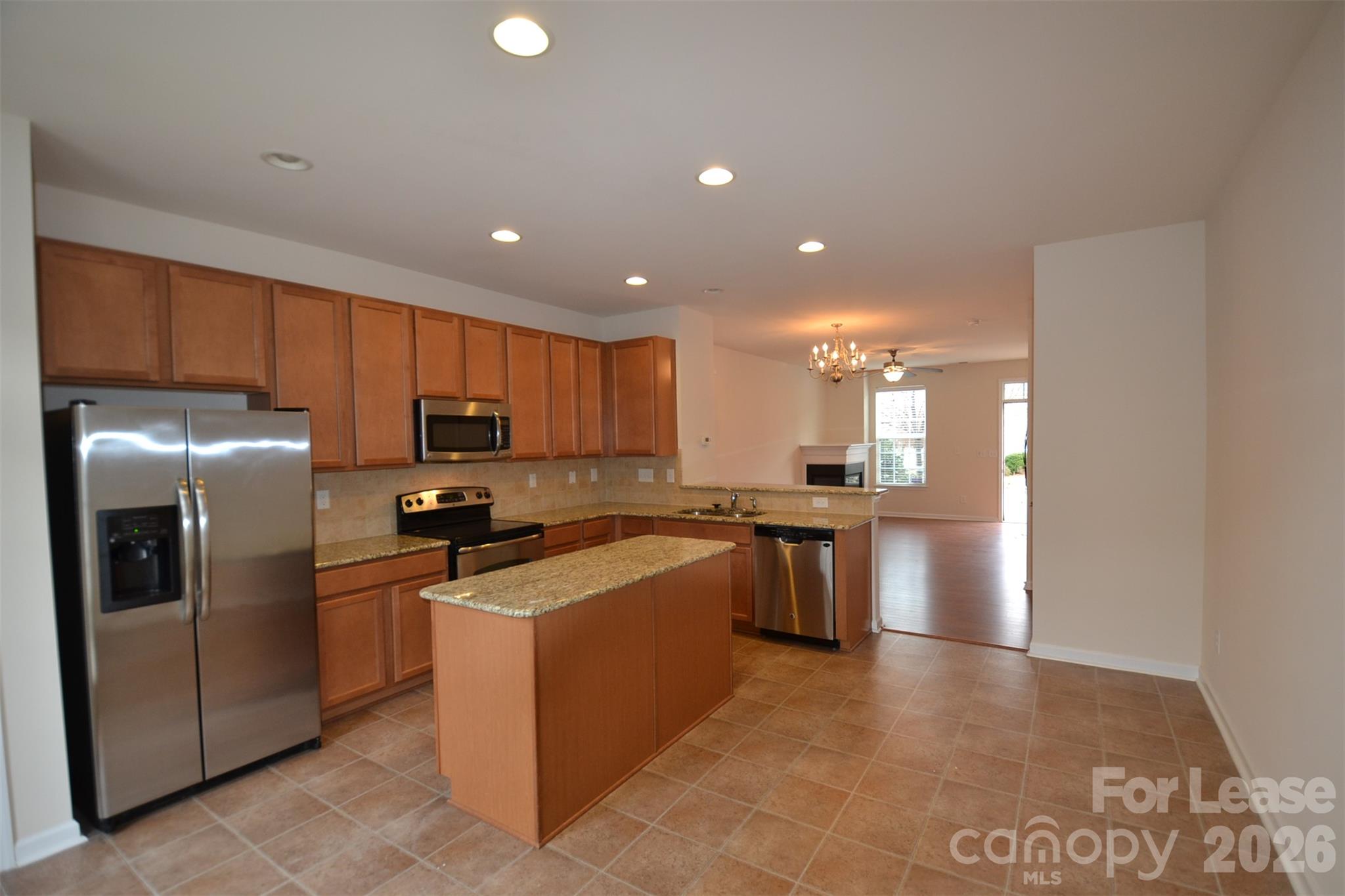 19904 Lamp Lighters Way Property Photo 7
