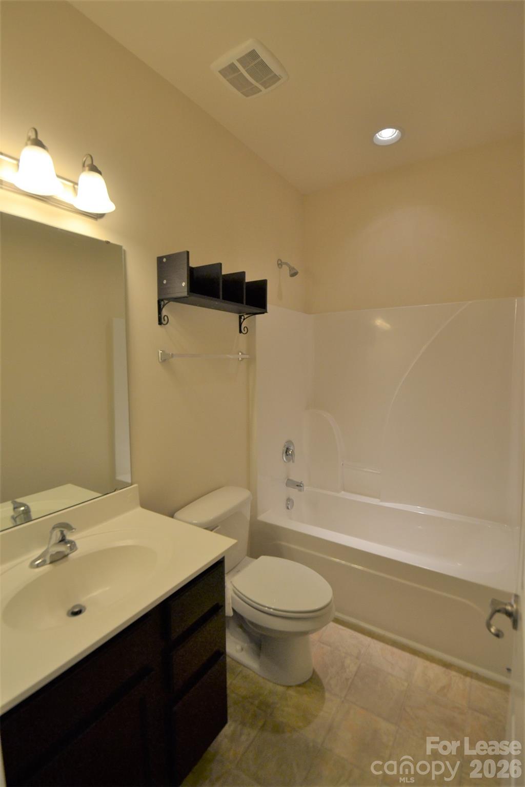 19904 Lamp Lighters Way Property Photo 10