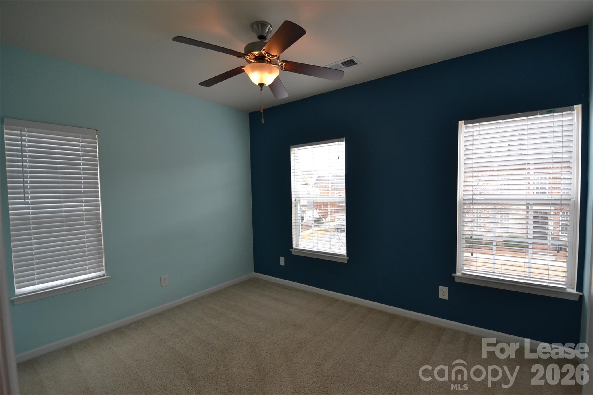 19904 Lamp Lighters Way Property Photo 11