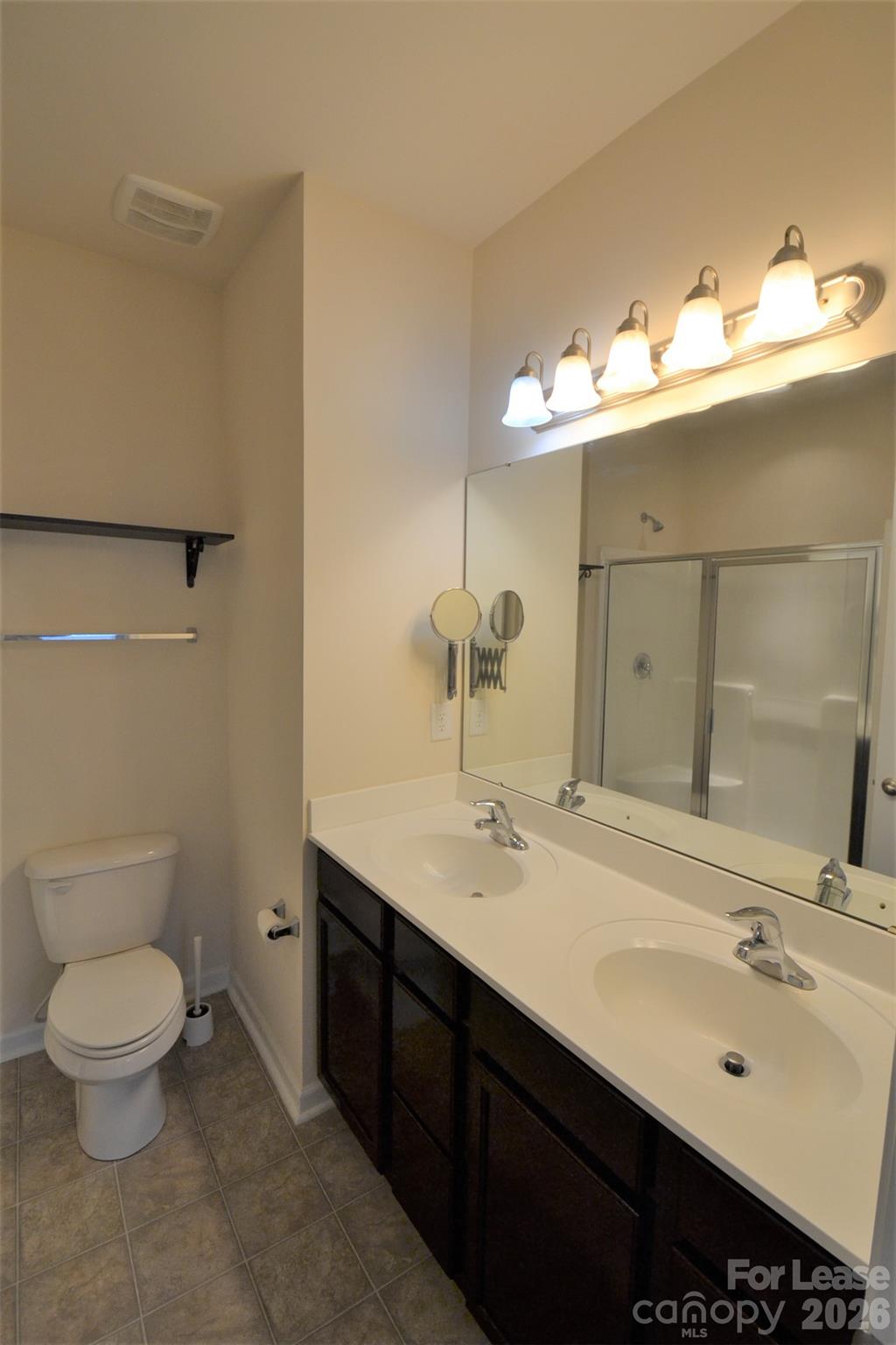 19904 Lamp Lighters Way Property Photo 14