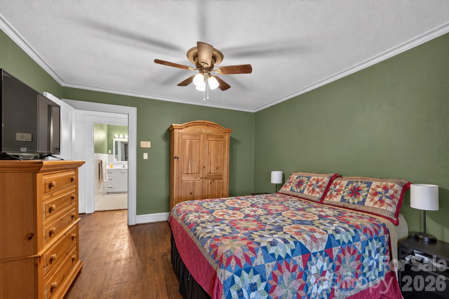 321 Beall Street Property Photo 11