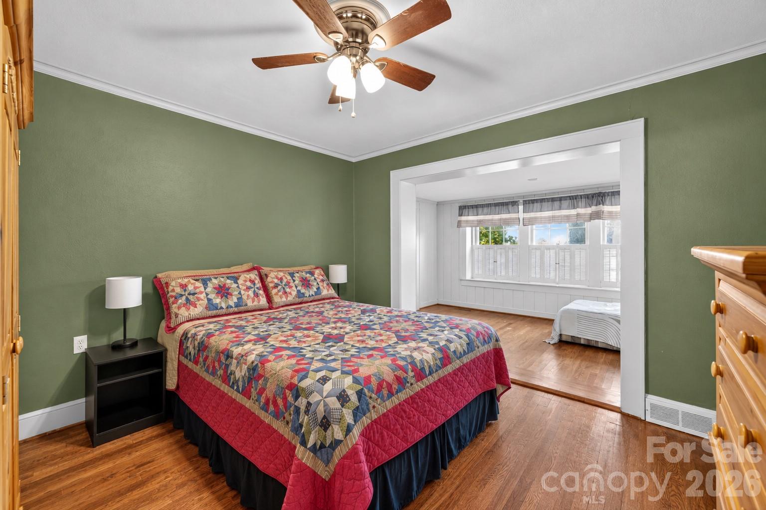 321 Beall Street Property Photo 13