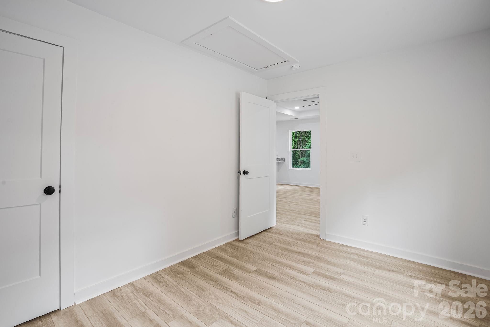 233 Carlie Street Property Photo 23