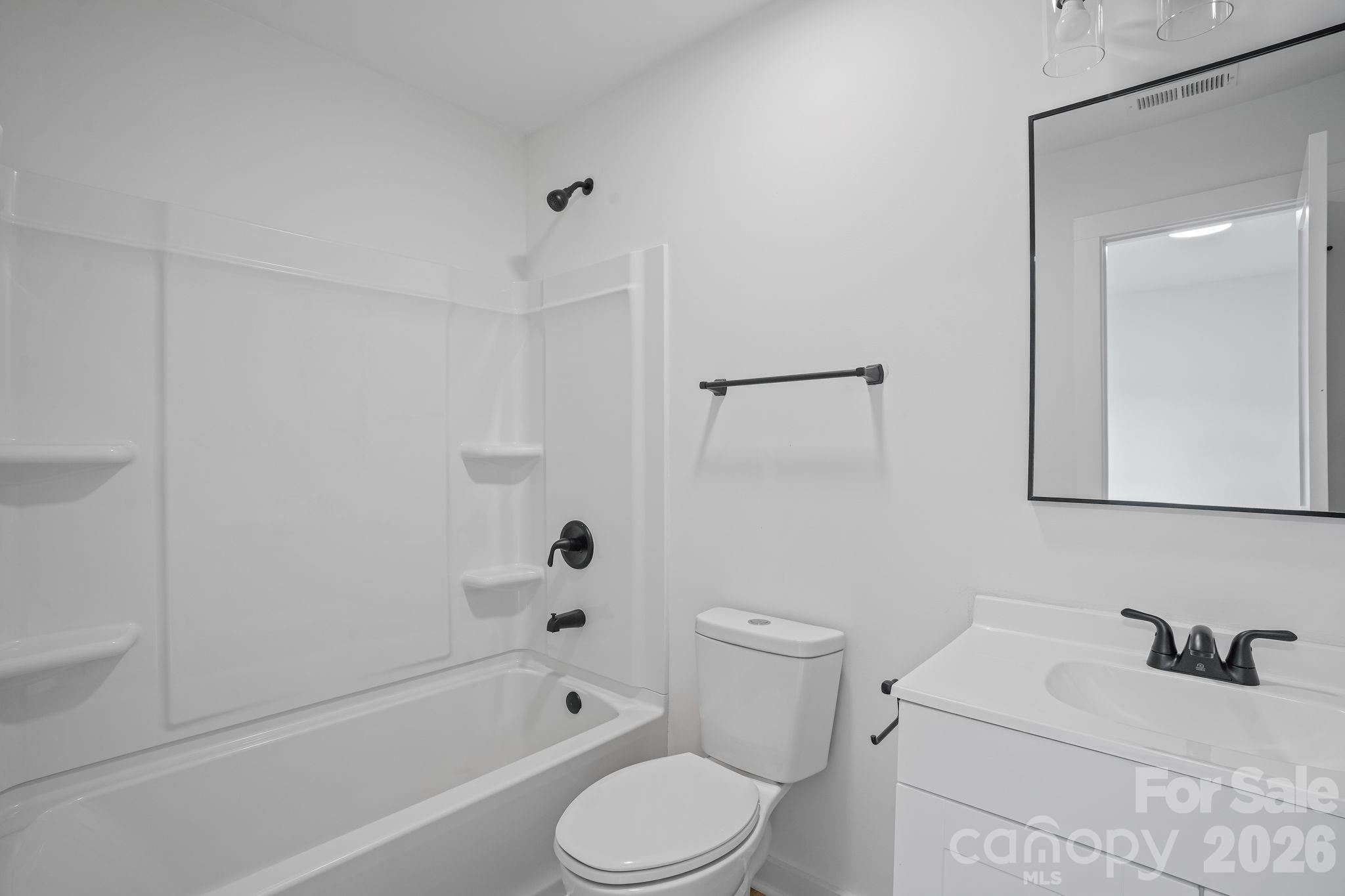 233 Carlie Street Property Photo 31
