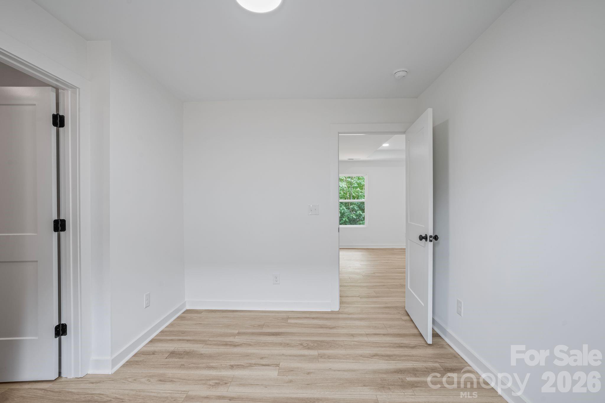 233 Carlie Street Property Photo 32