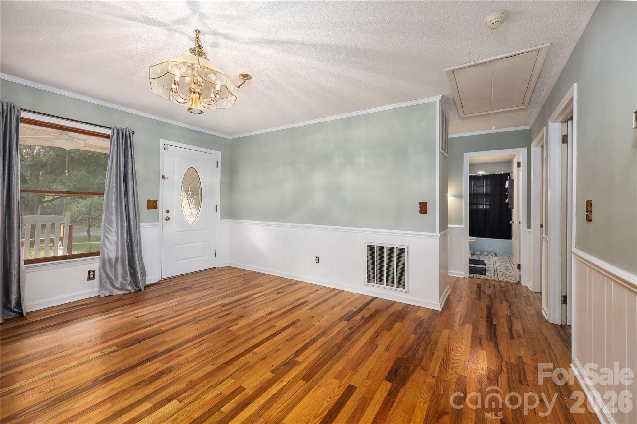 1839 Upper Road Property Photo 14