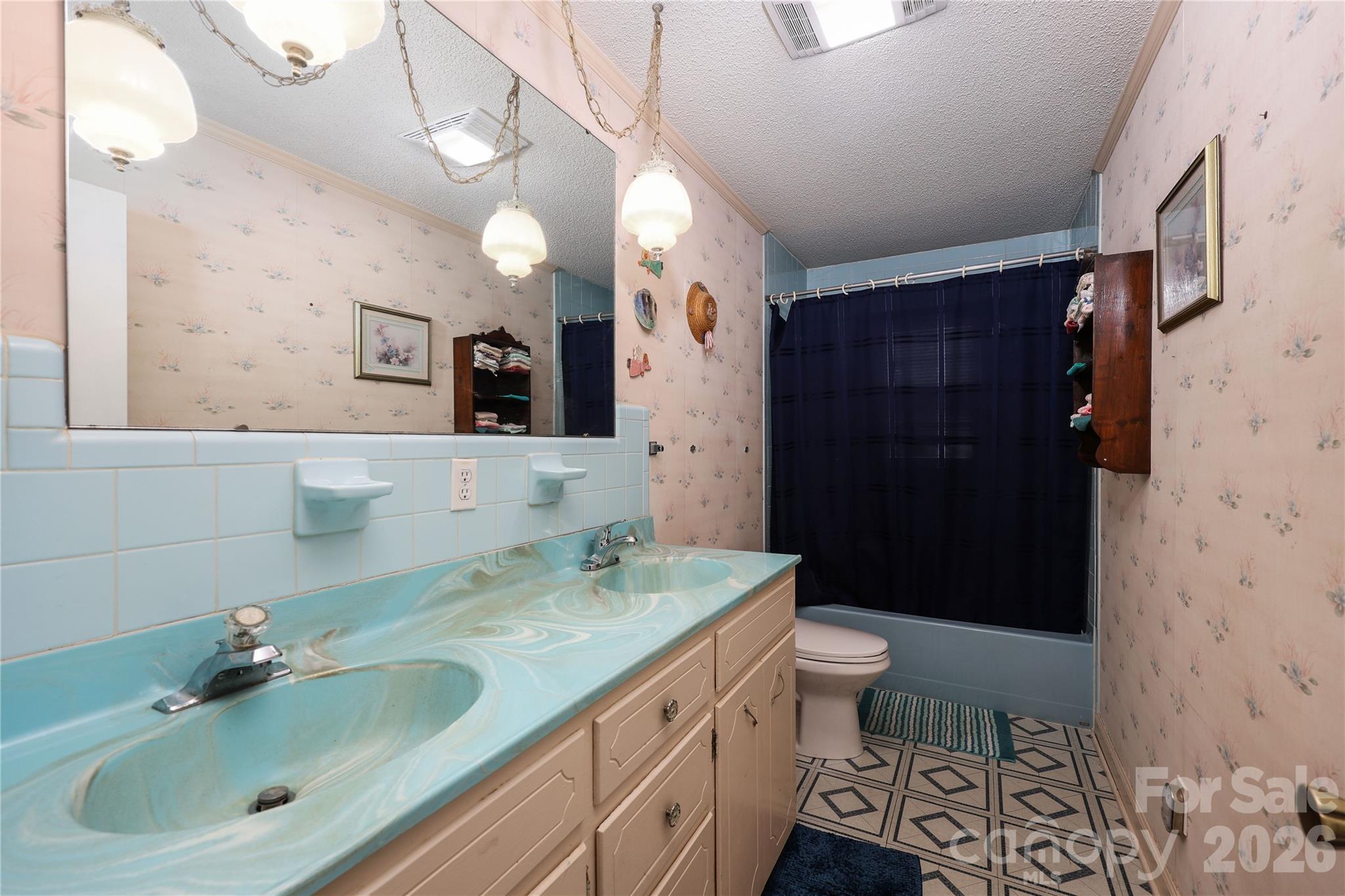 1839 Upper Road Property Photo 19