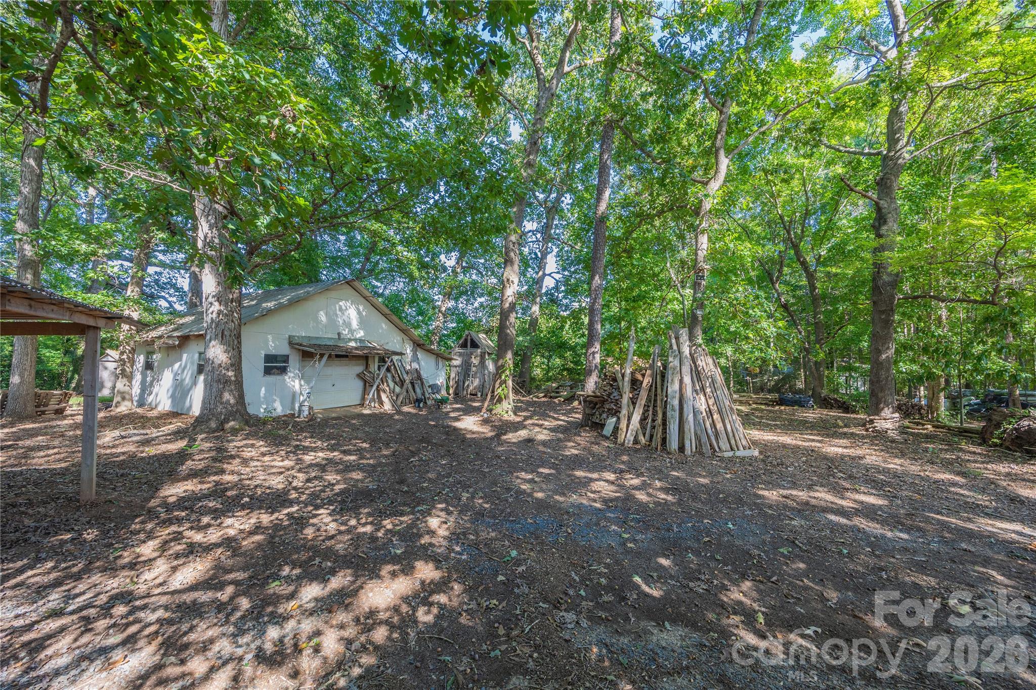 1839 Upper Road Property Photo 39