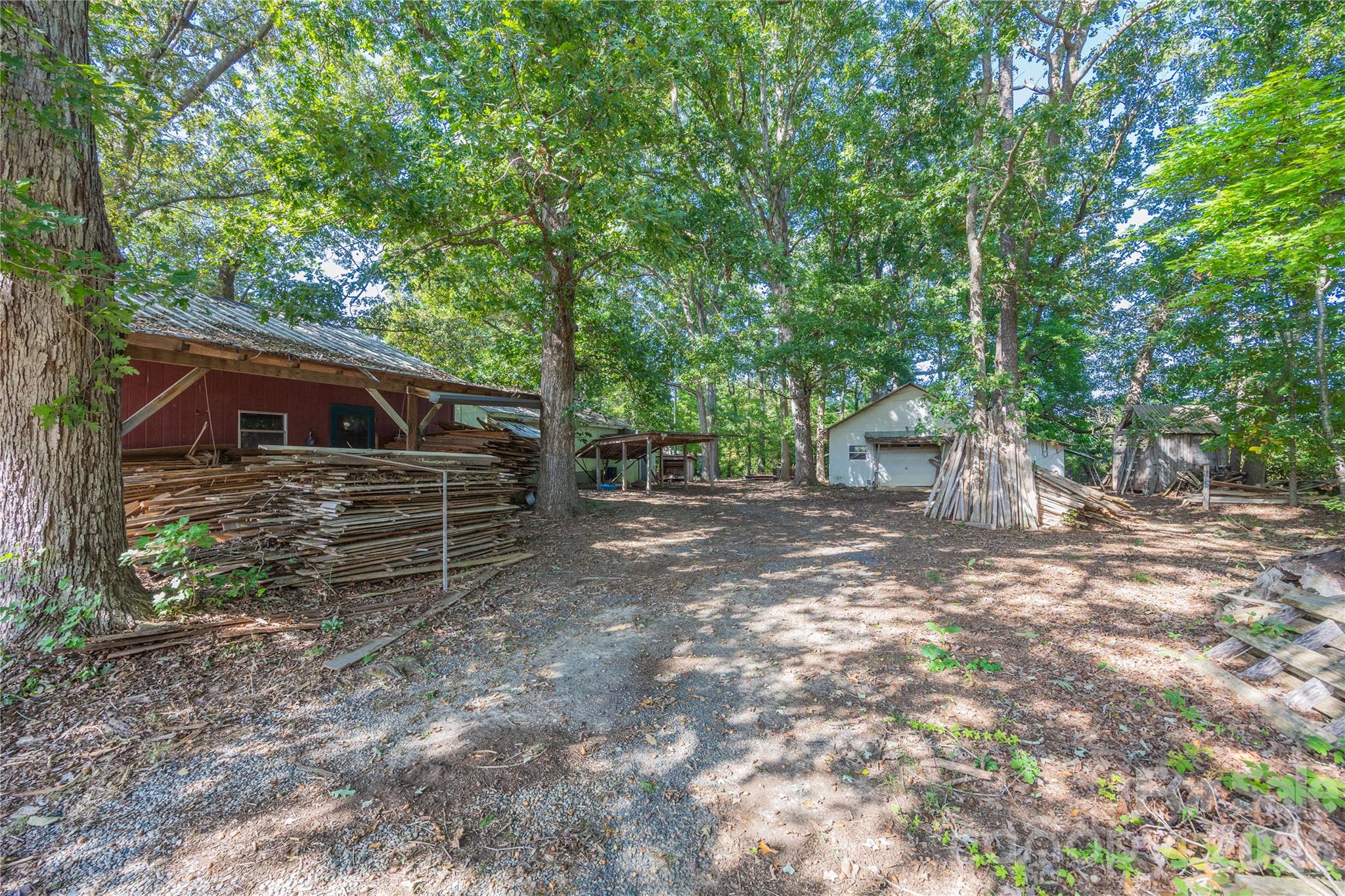 1839 Upper Road Property Photo 40