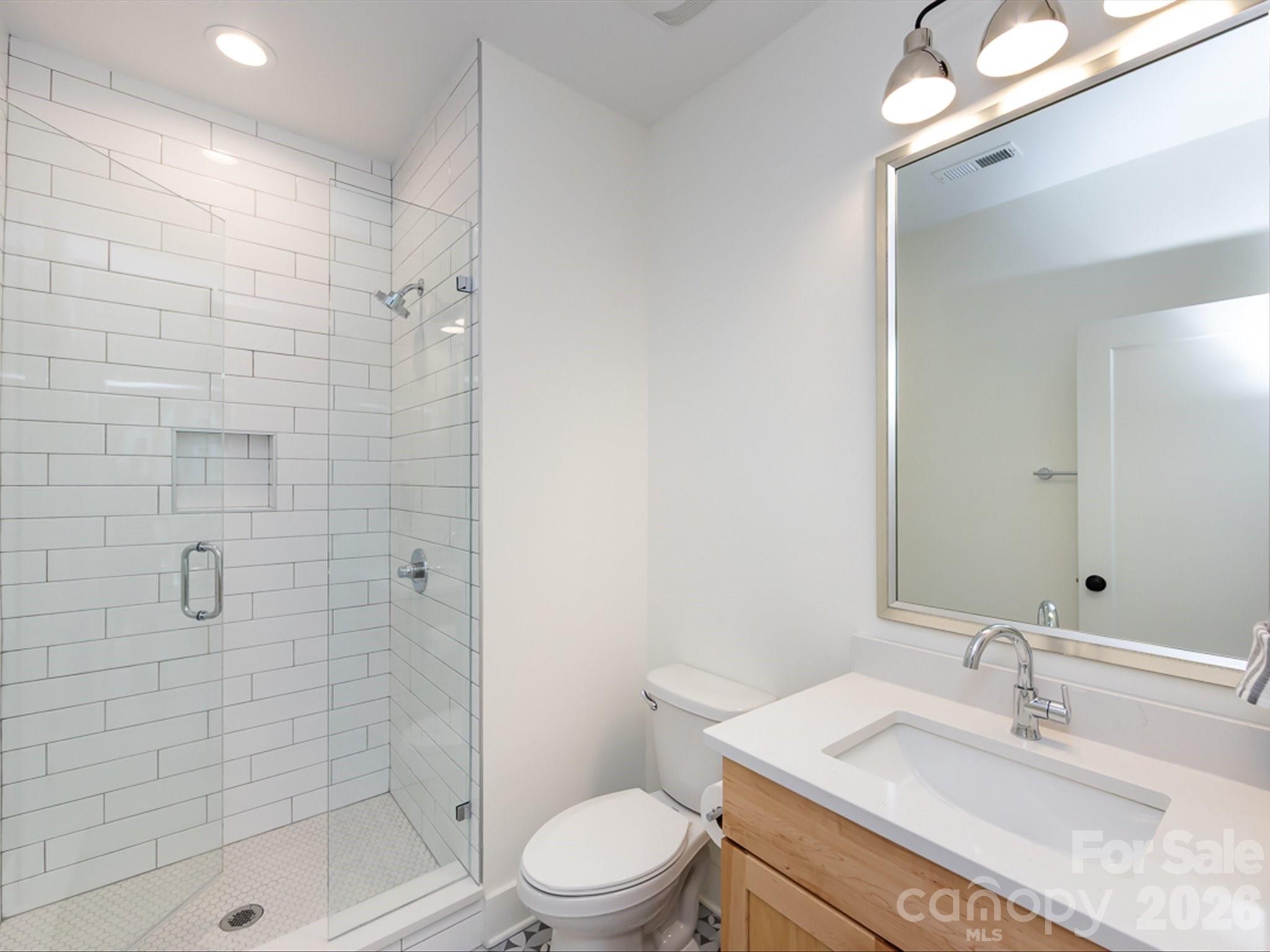 3022 Kalex Court Property Photo 9