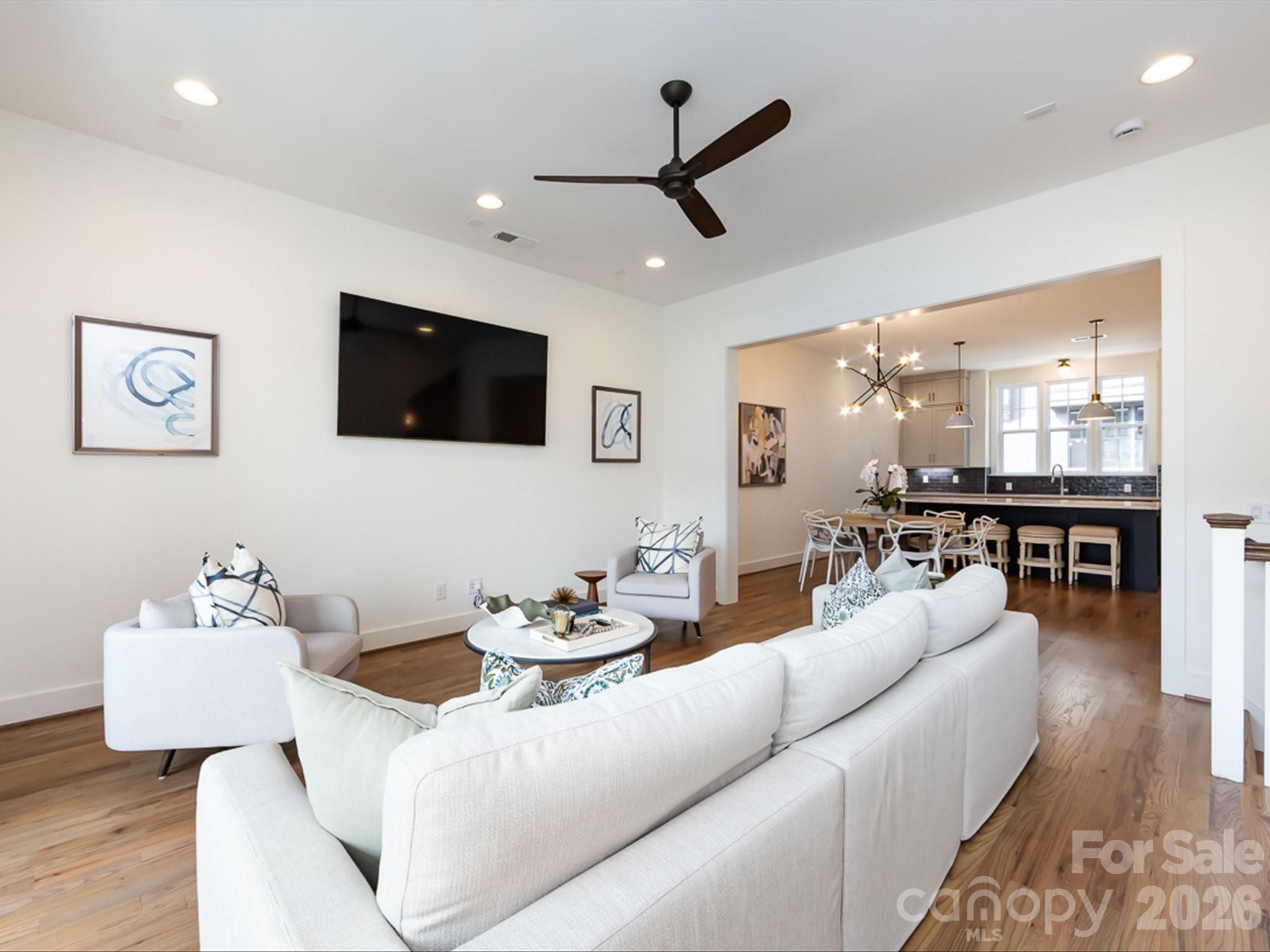 3022 Kalex Court Property Photo 14