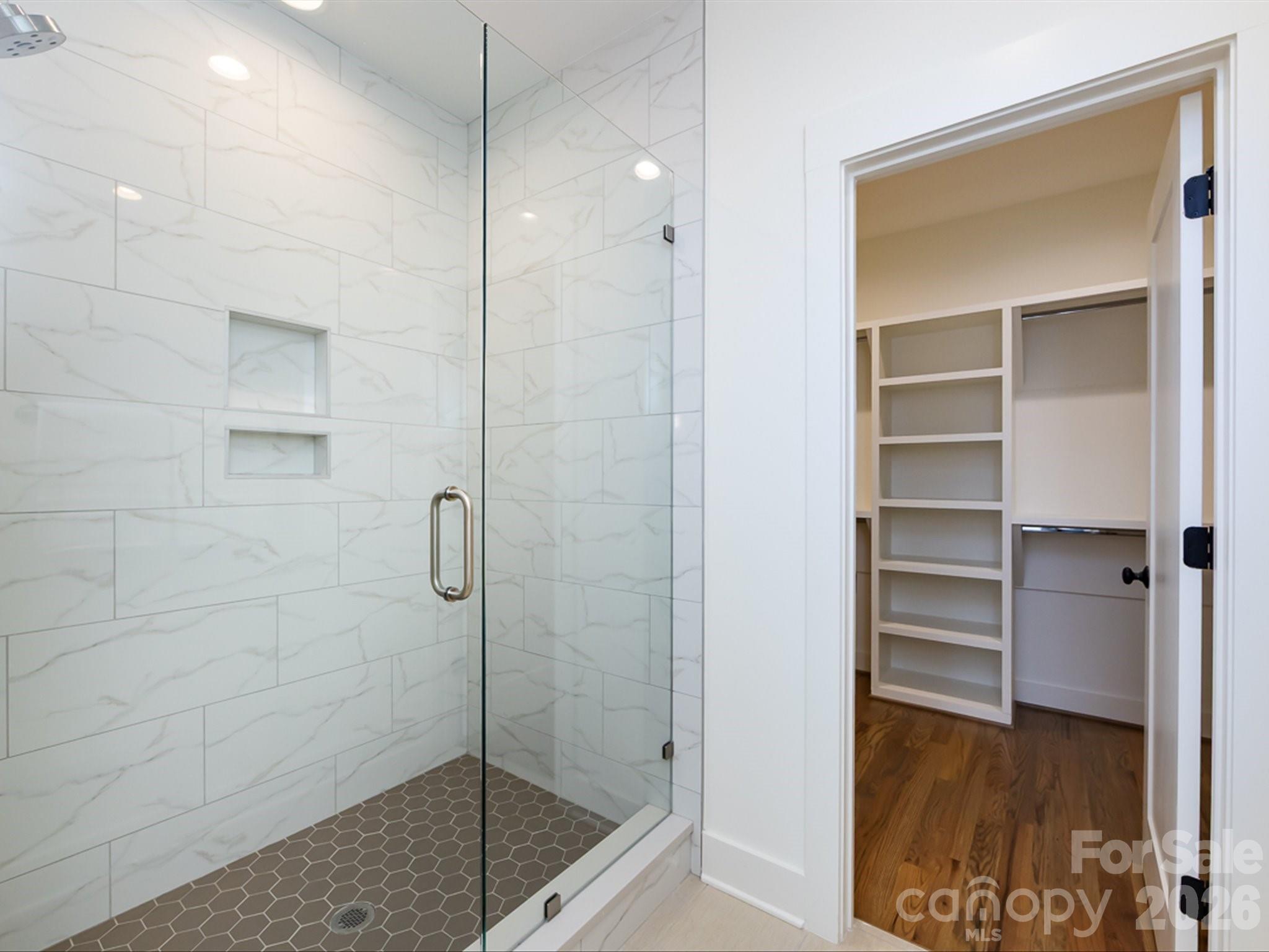 3022 Kalex Court Property Photo 33