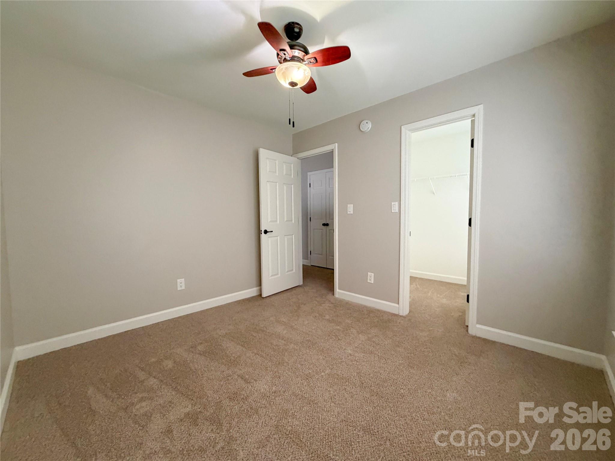 4415 Gladwood Lane Property Photo 4